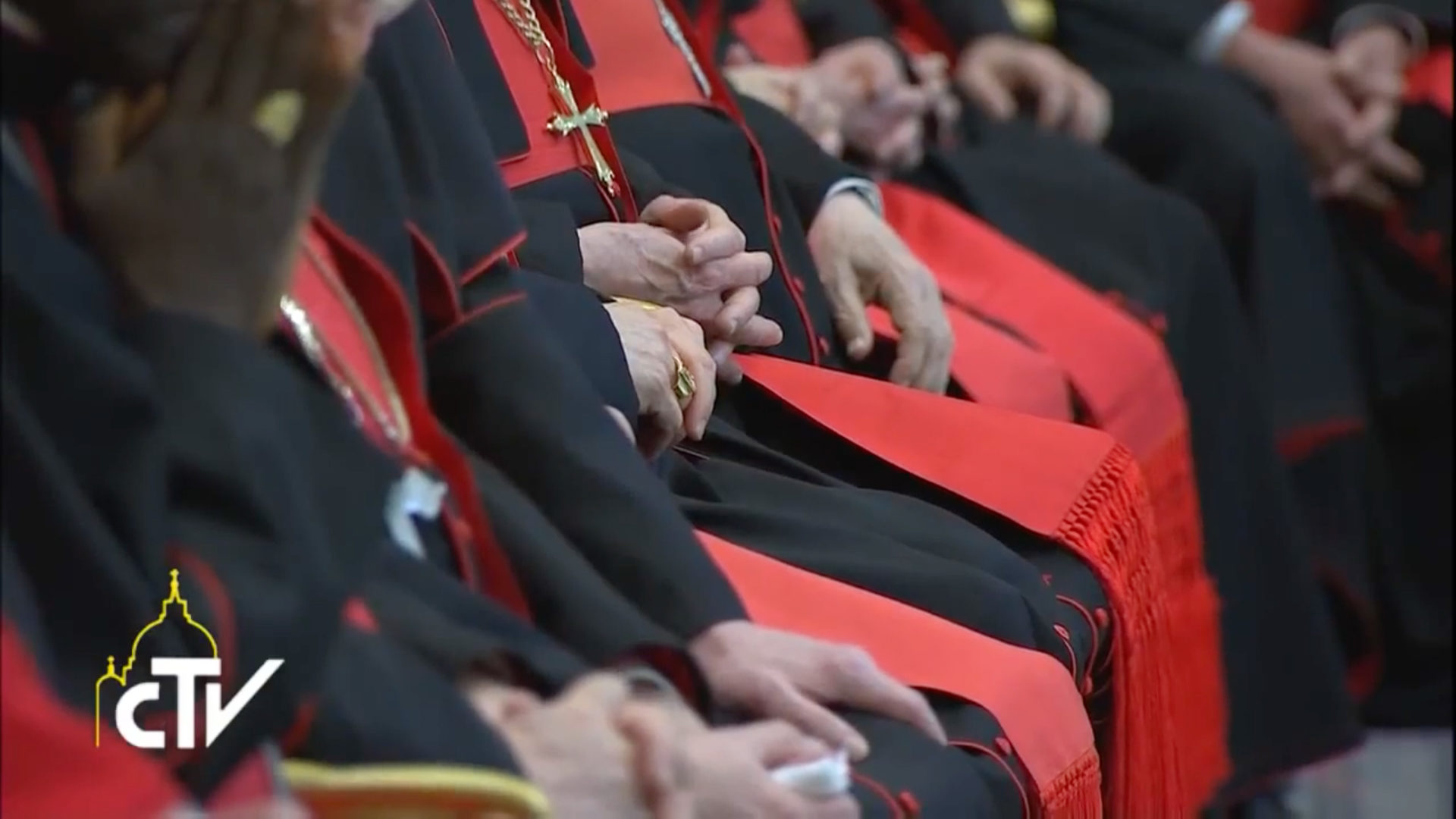 Le pape François a présidé le 29 mai 2017 dans la salle Bologna au Vatican une réunion avec les chefs de dicastères de la Curie romaine (Illustration: youtube/CTV)