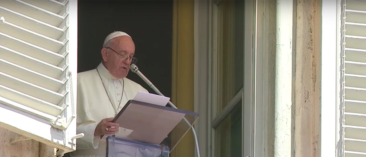 Le pape François, ici lors de la prière du Regina Caeli du 21 mai 2017 (Photo: youtube/CTV)