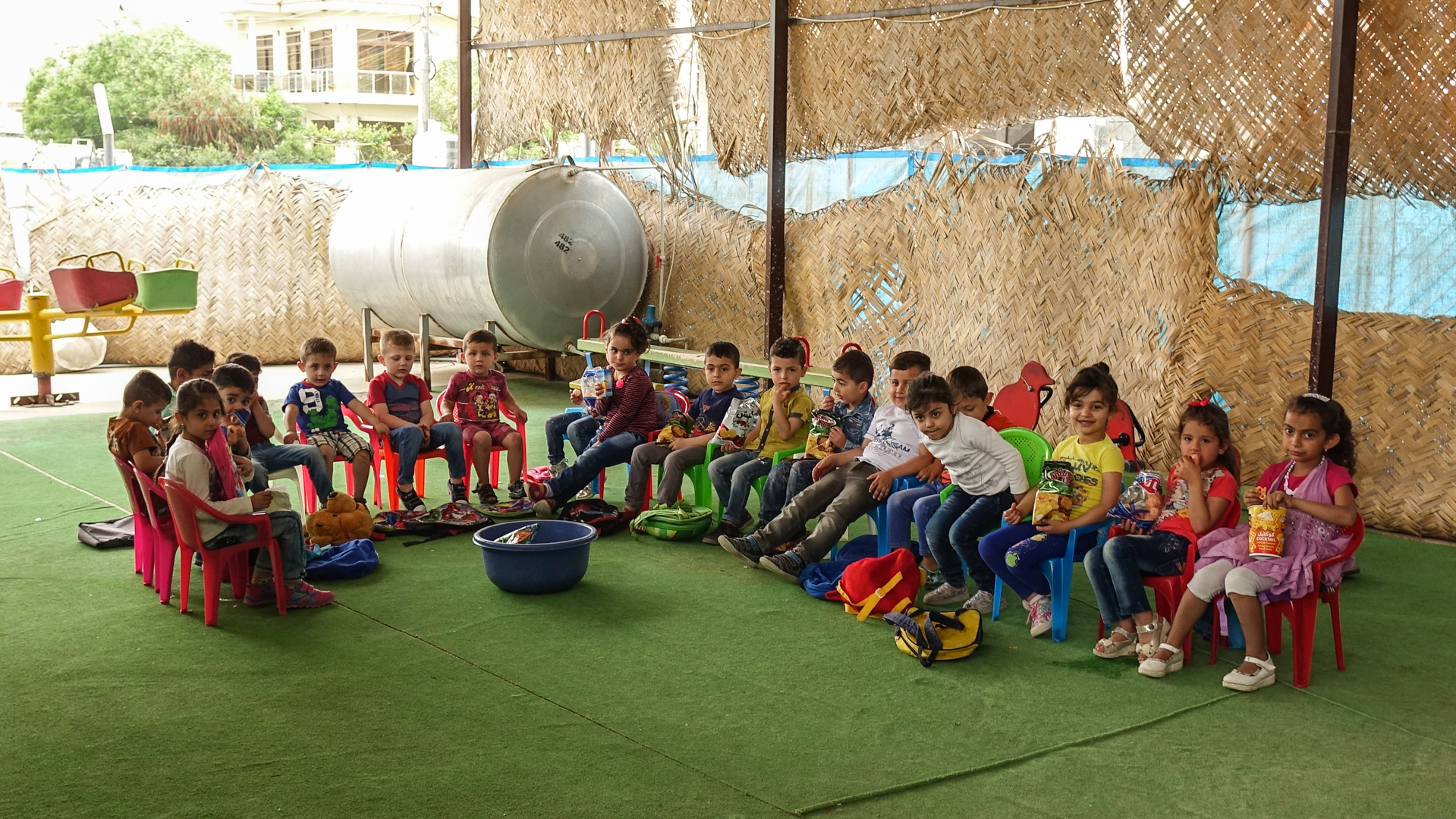 Les enfants chrétiens du camp d'Ankawa - Ashti 2  ne parlent qu'araméen (photo Maurice Page) 