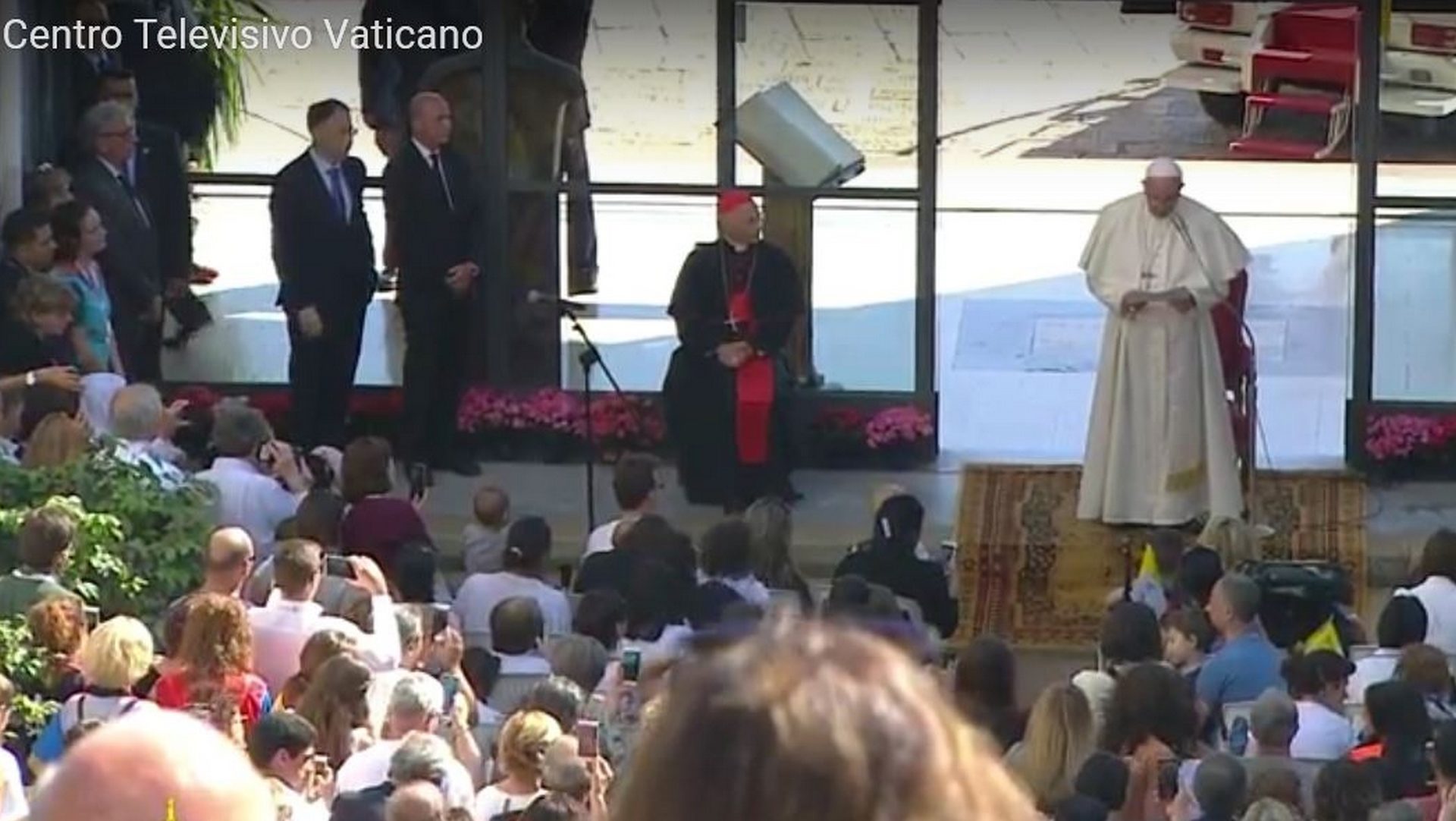 Le pape François s'adresse au personnel de l'hôpital pédiatrique de Gênes (capture d'écran CTV)