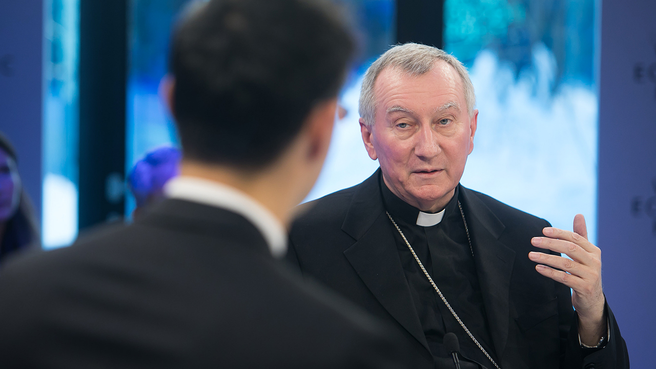 Le cardinal Pietro Parolin, secrétaire d’Etat du Saint-Siège. (© World Economic Forum / Ciaran McCrickard)