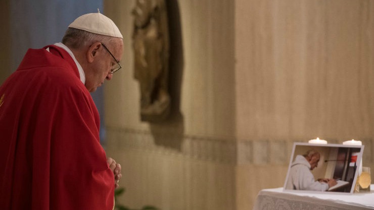 Le pape François a rendu hommage au Père Hamel sur Instagram (Instagram.com)