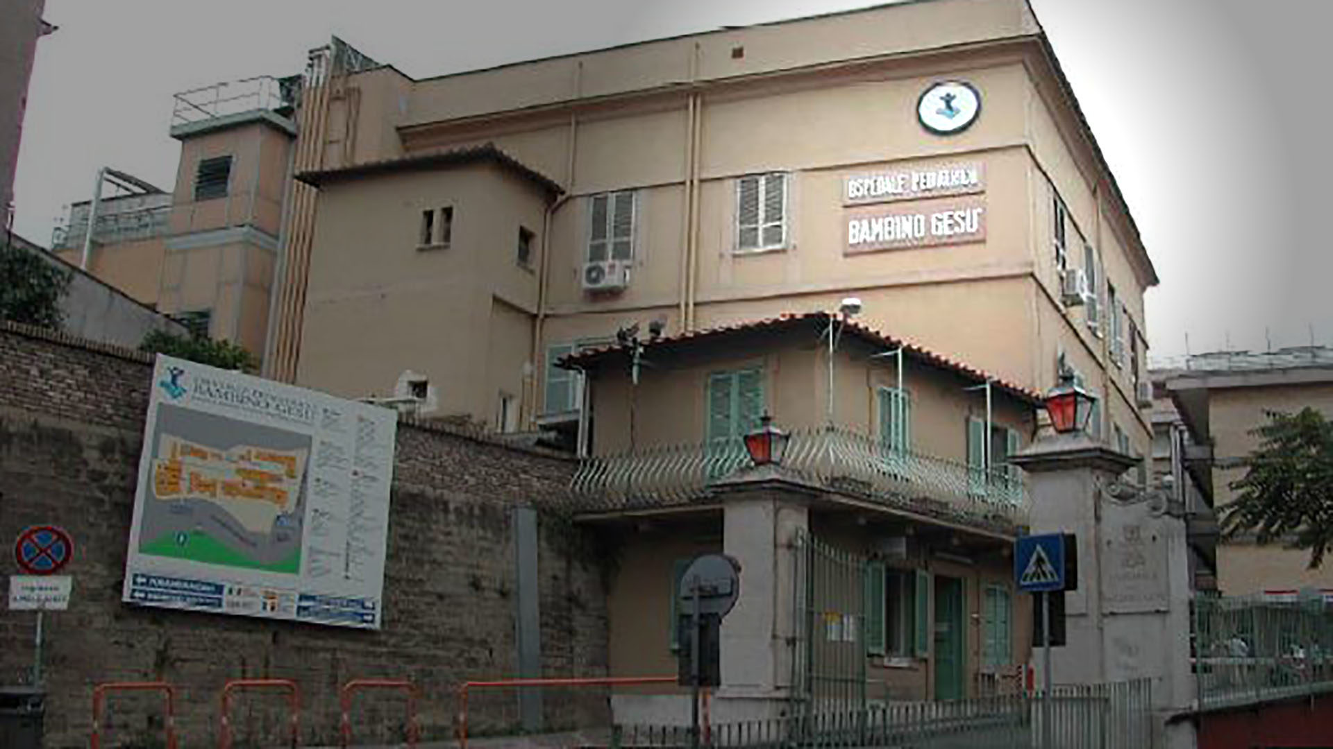 Une ombre judiciaire continue de planer sur l'hôpital pédiatrique Bambino Gesù. (Photo: Wikimedia Commons/Marten253/CC BY-SA 3.0)