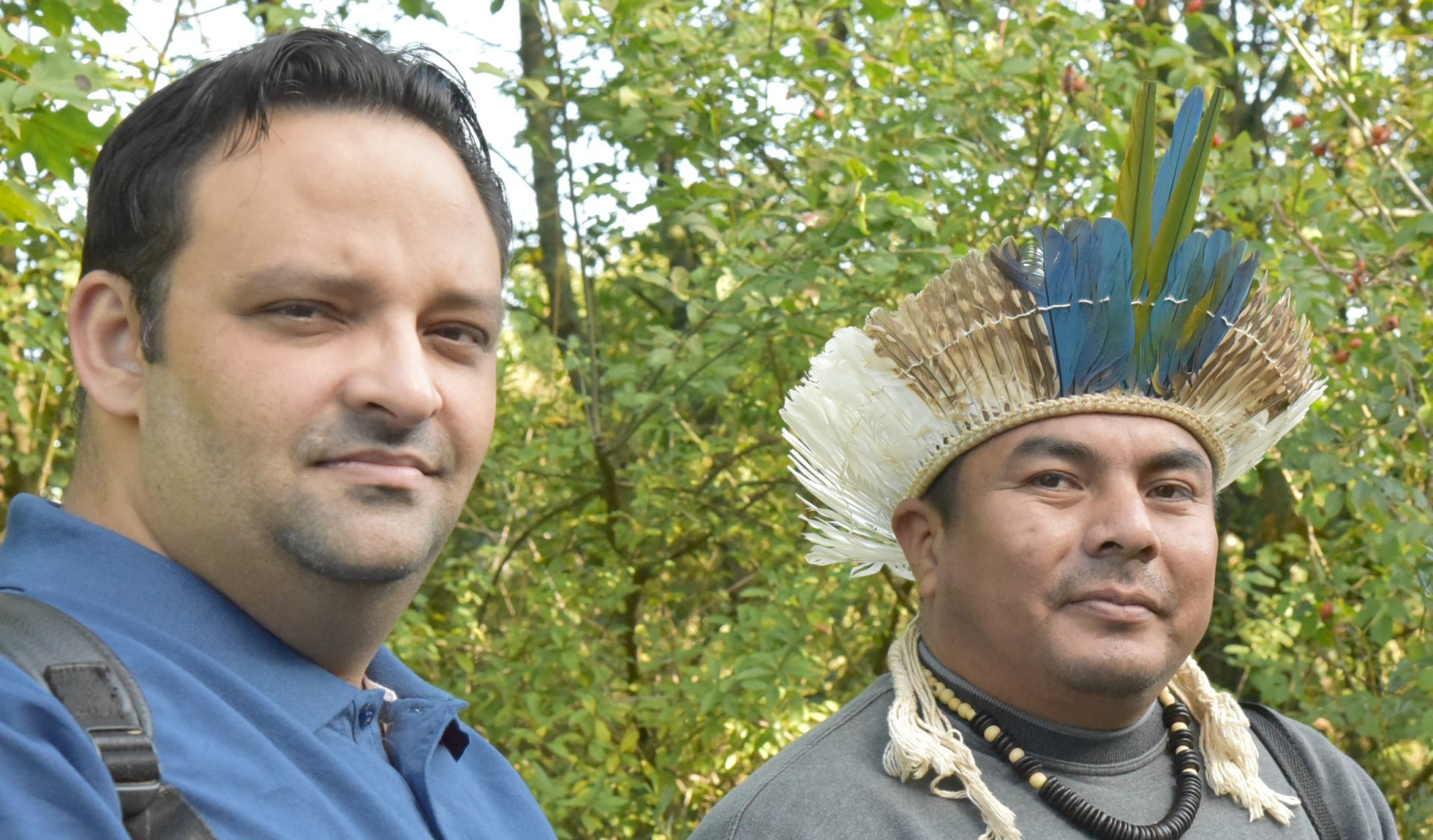 Flavio et Voninho militent pour le droit des Indiens du Brésil (Photo:Raphaël Zbinden)