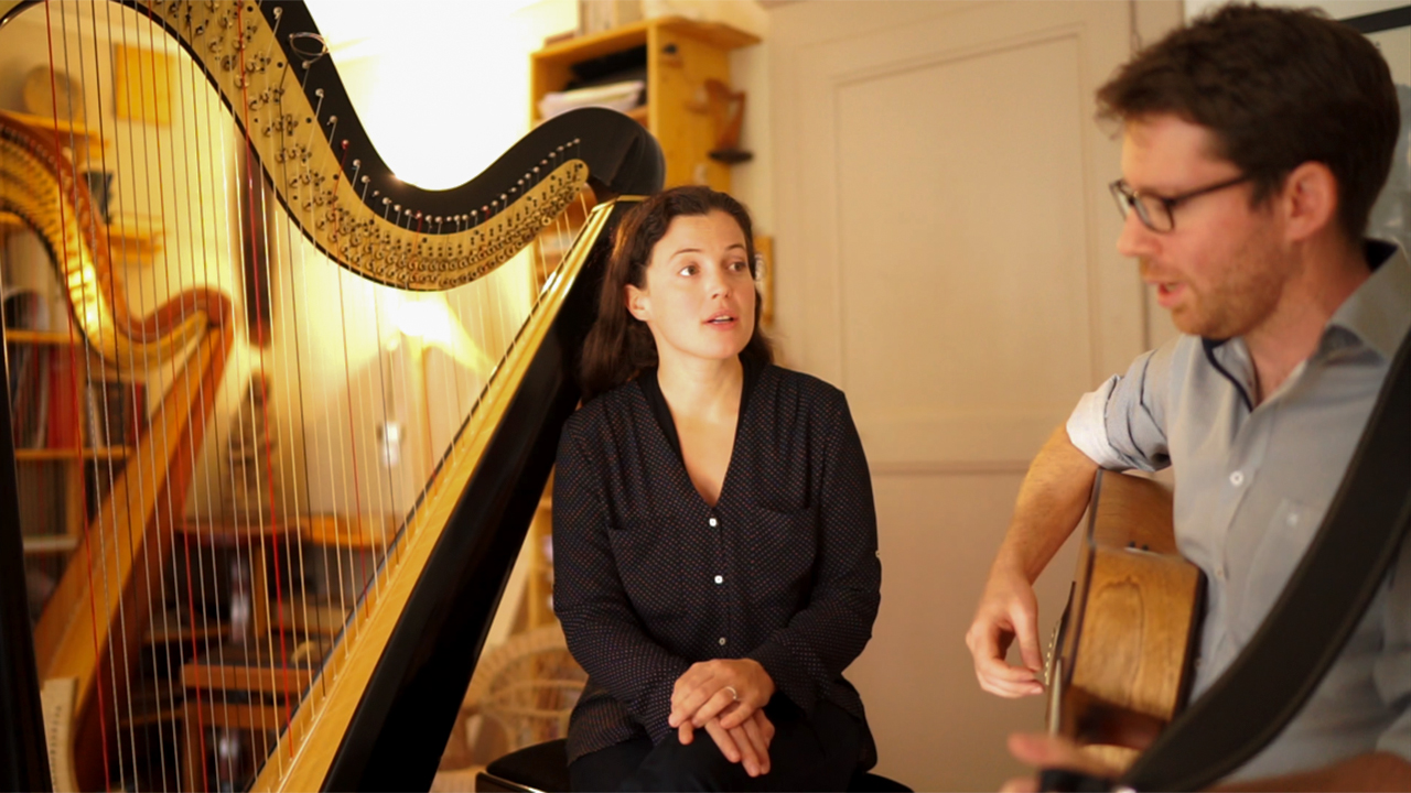 Marie Frachebourg et Olivier Mottet publient l'album "mes armes", inspiré des poèmes de la Petite Thérèse (Photo: Pierre Pistoletti)