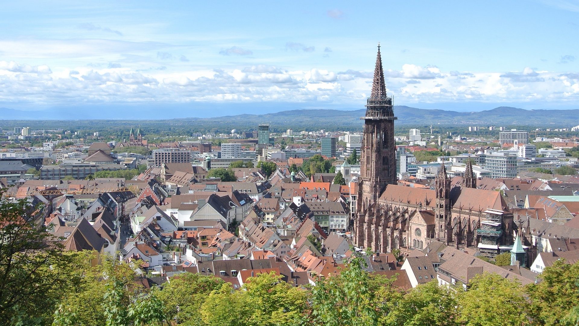 La cathédrale et la vieille-ville de Fribourg-en-Brisgsau (pixabay CC-BY-2.0)