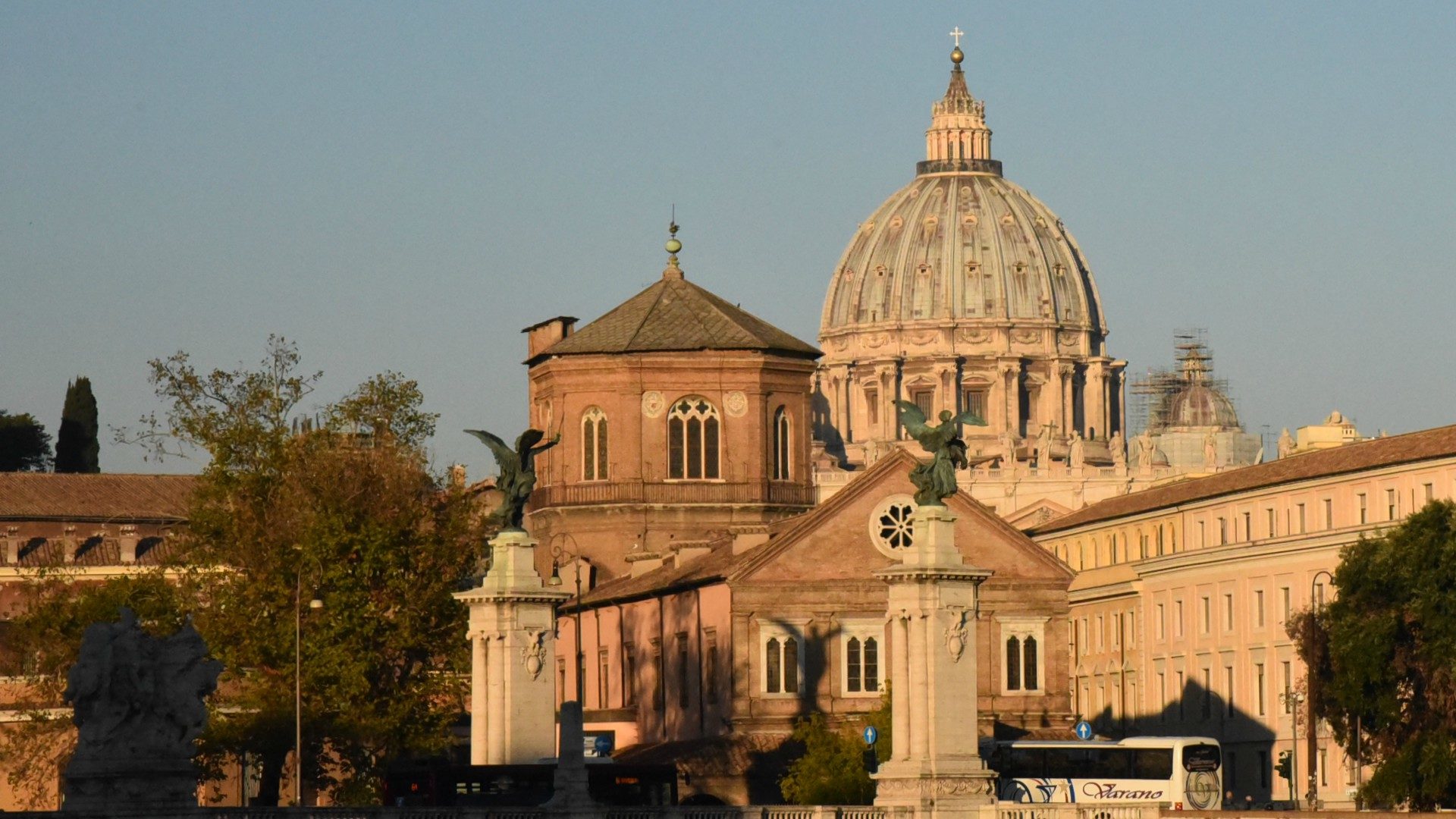 Vue de la basilique St-Pierre, à Rome | © Raphaël Zbinden