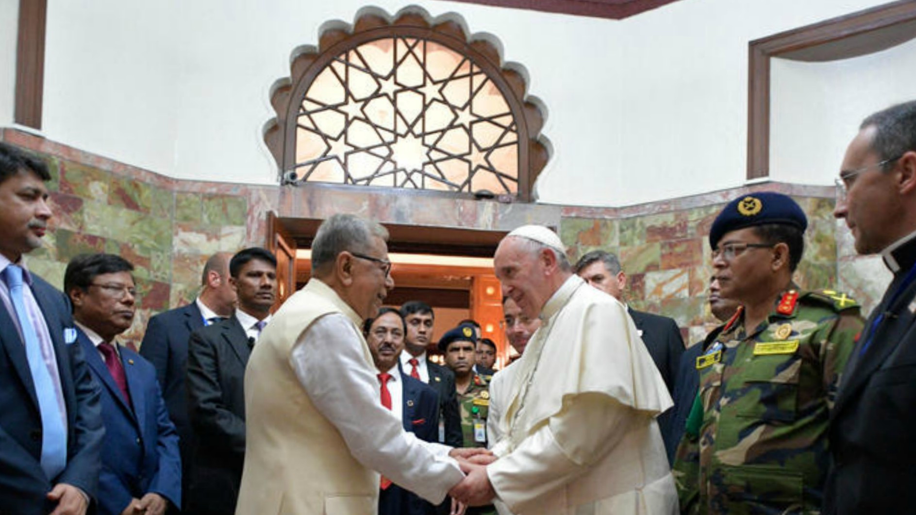 Le pape François a rencontré le président bangladais Abdul Hamid (Photo: AP L'Osservatore Romano/Keystone)