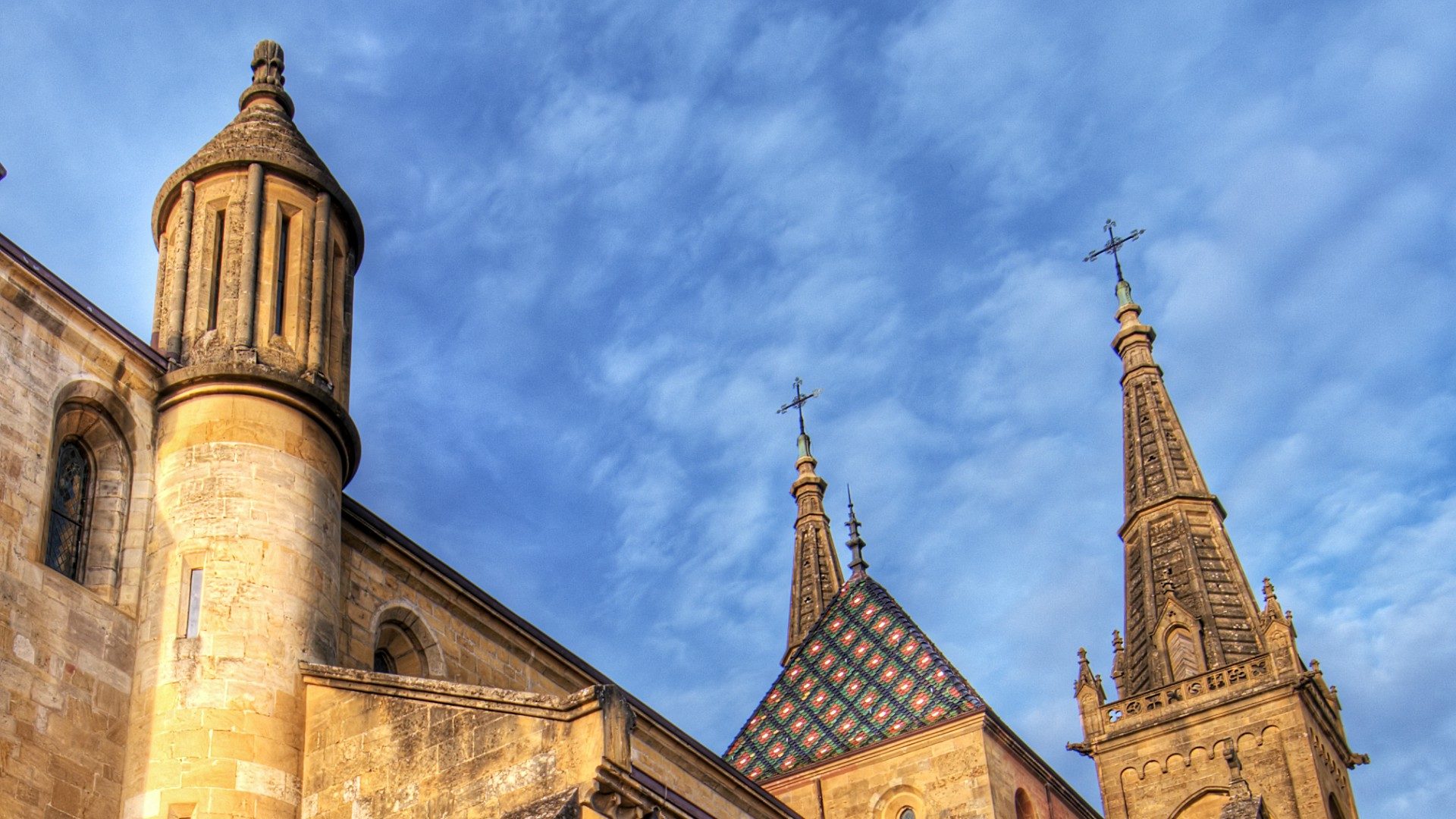 La question de la reconnaissance des religions fait débat à Neuchâtel | © Collégiale de Neuchâtel: Tambako The Jaguar/Flickr/CC BY-ND 2.0