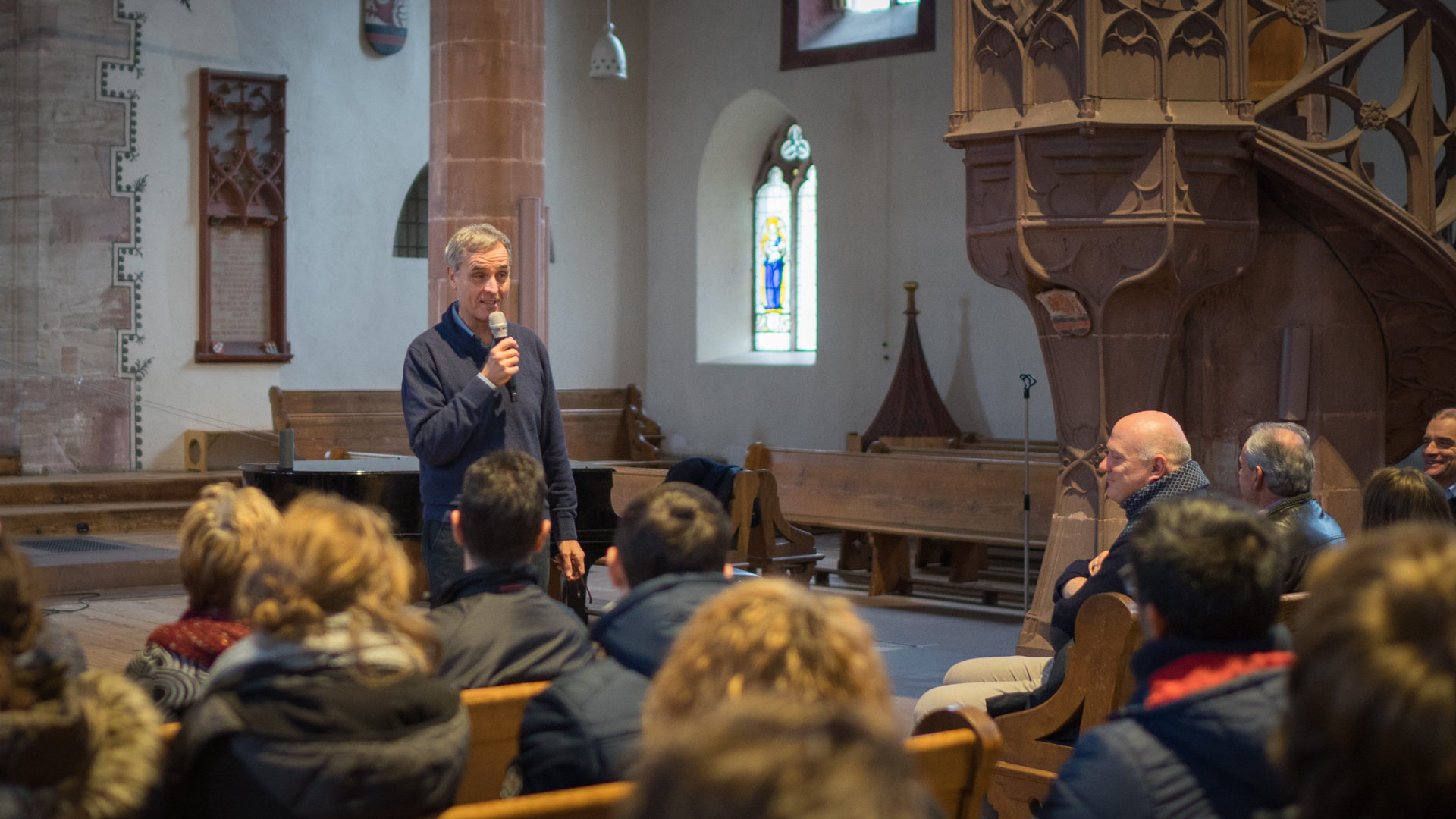 Guy Morin animait un atelier lors des rencontres européennes de Taizé | © Pierre Pistoletti