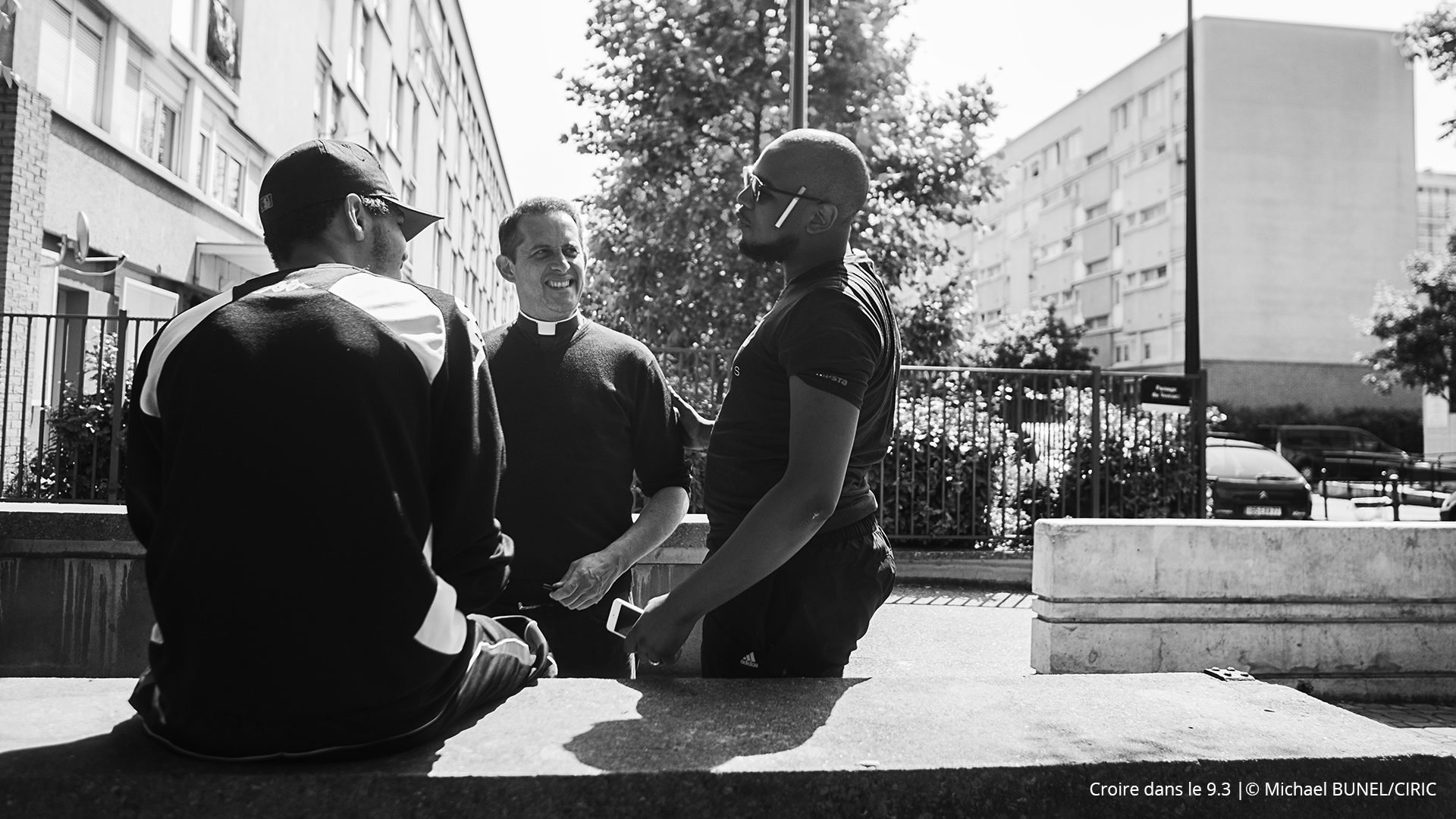 "Croire dans le 9.3": un regard sur la fraternité insoupçonnée des quartiers chauds | © Michael BUNEL/CIRIC 