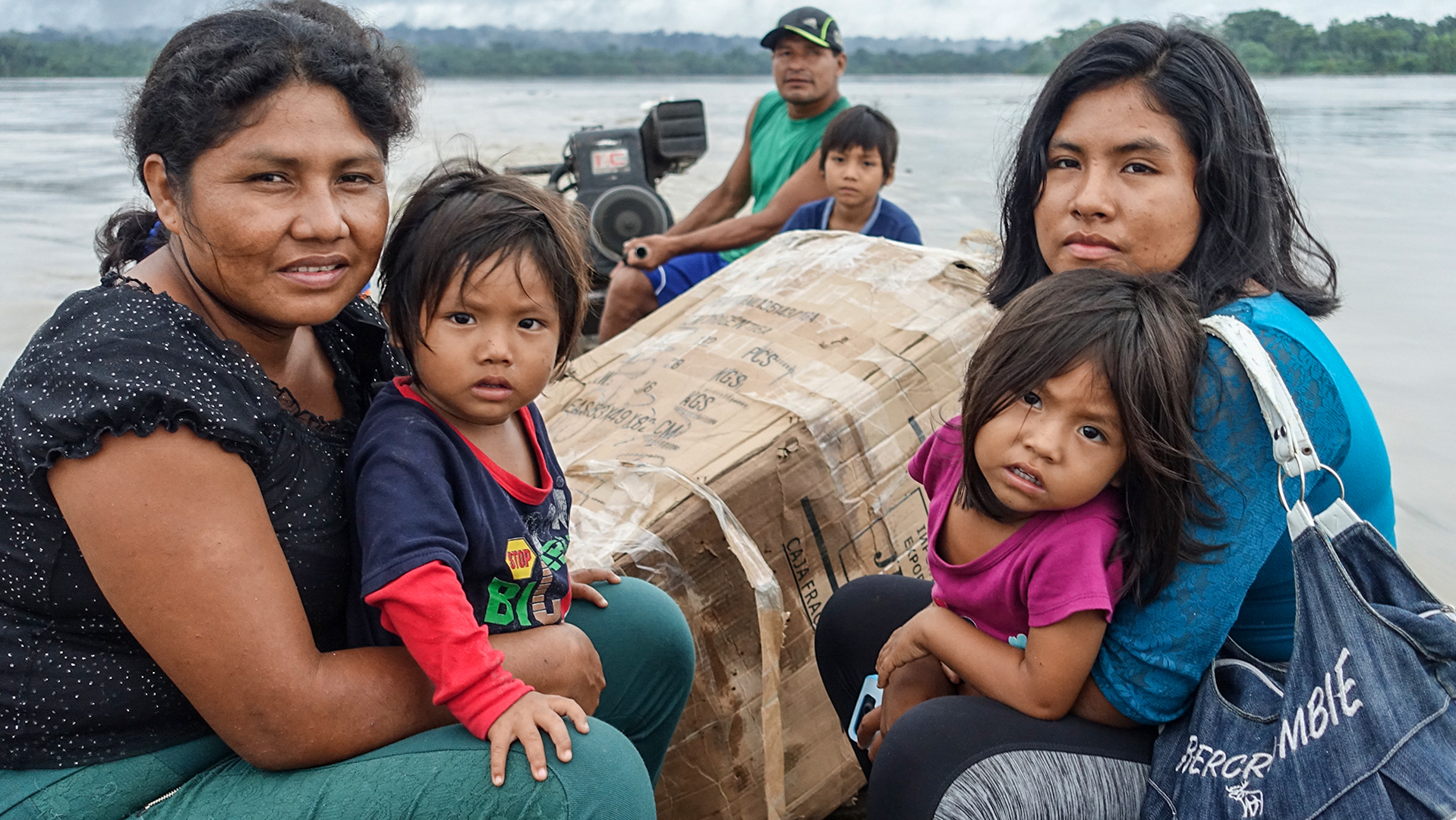 Les indiens Yiné de Santa Teresita, à une heure de pirogue de Puerto Maldonado, au cœur de l’Amazonie péruvienne | © Jean-Claude Gerez 