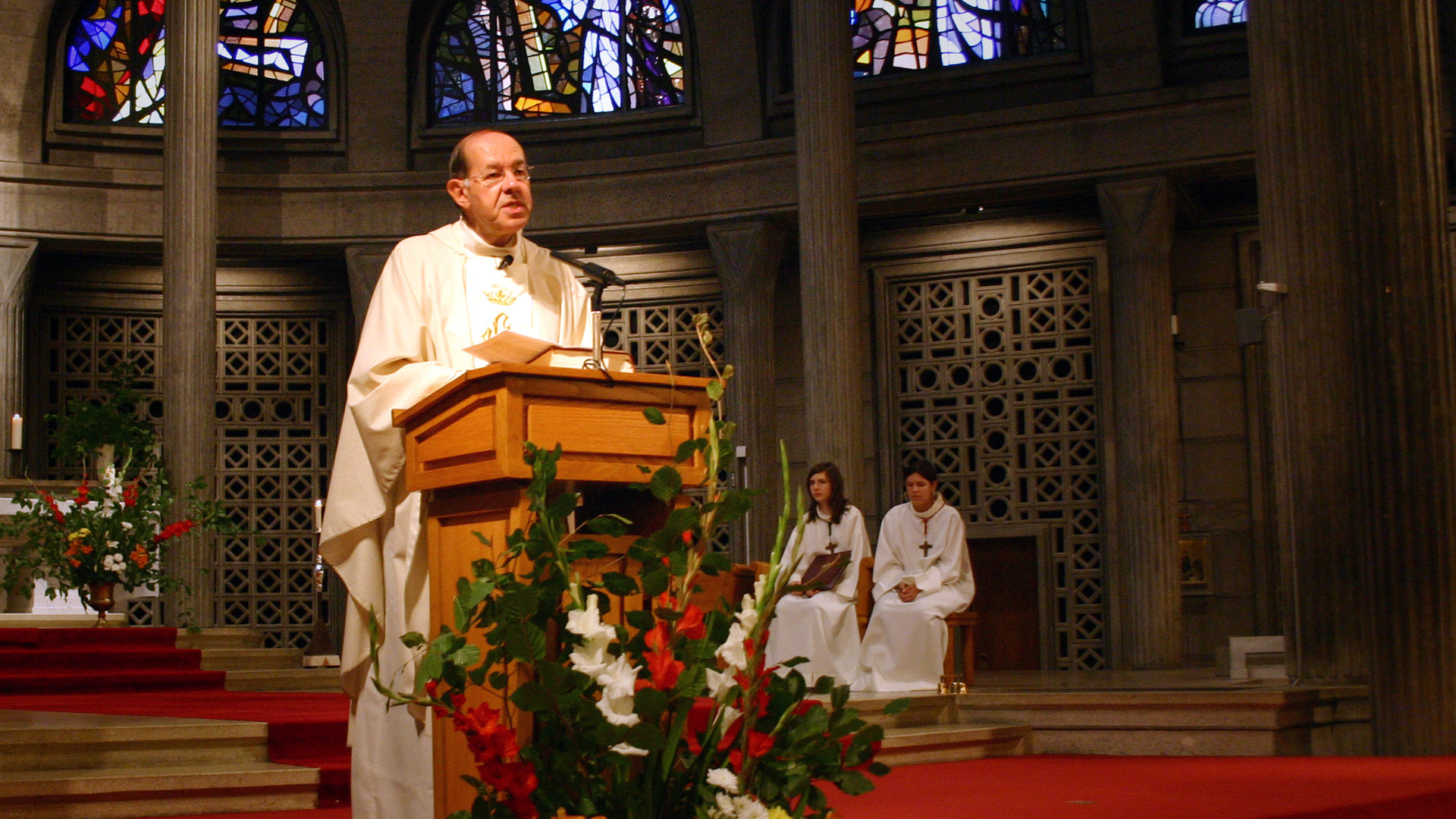 L'abbé Jacques Pillonel accueilli au Christ-Roi, à Fribourg, comme nouveau curé en septembre 2006 | © Valentine Brodard
