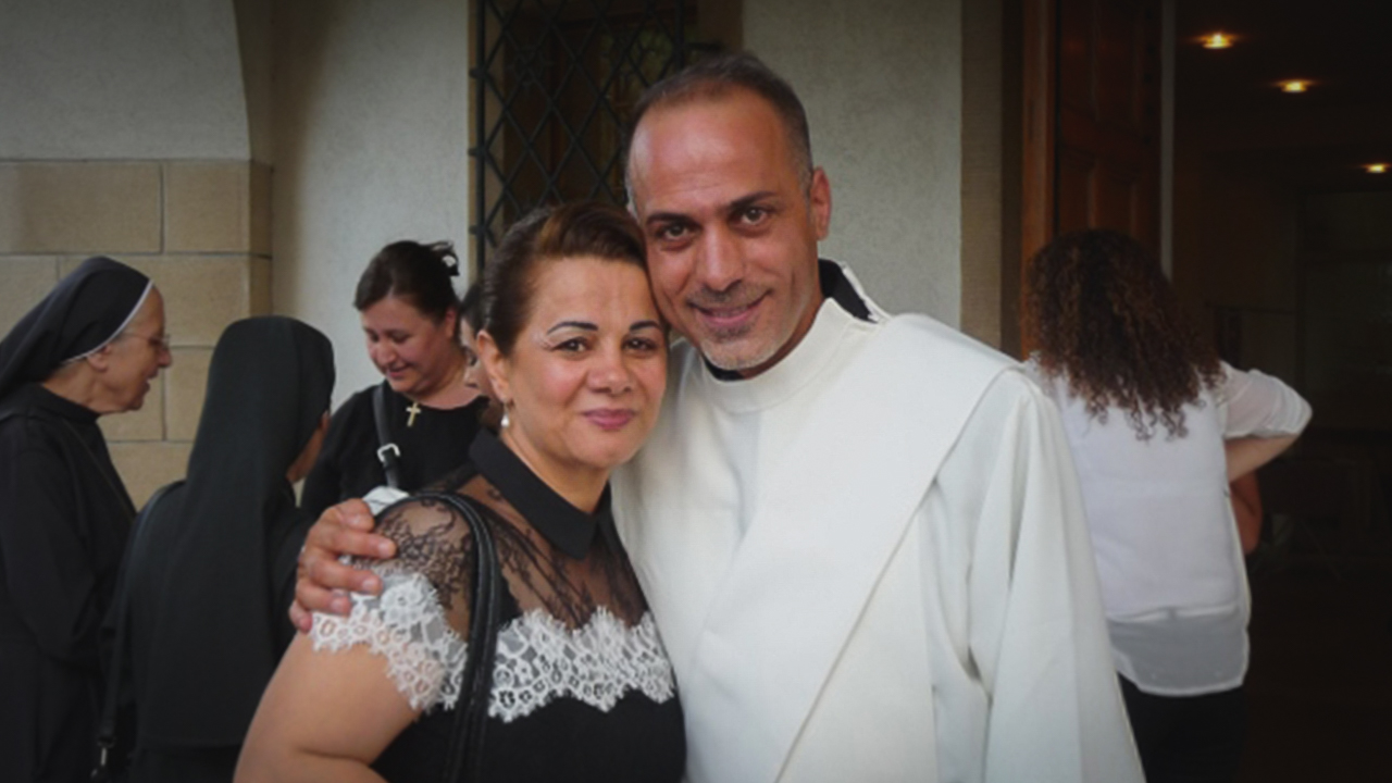 Naseem Asmaroo, prêtre dans l'UP Chasseron-Lac (ici avec sa femme Lusia, lors de son ordination diaconale) |  © DR
