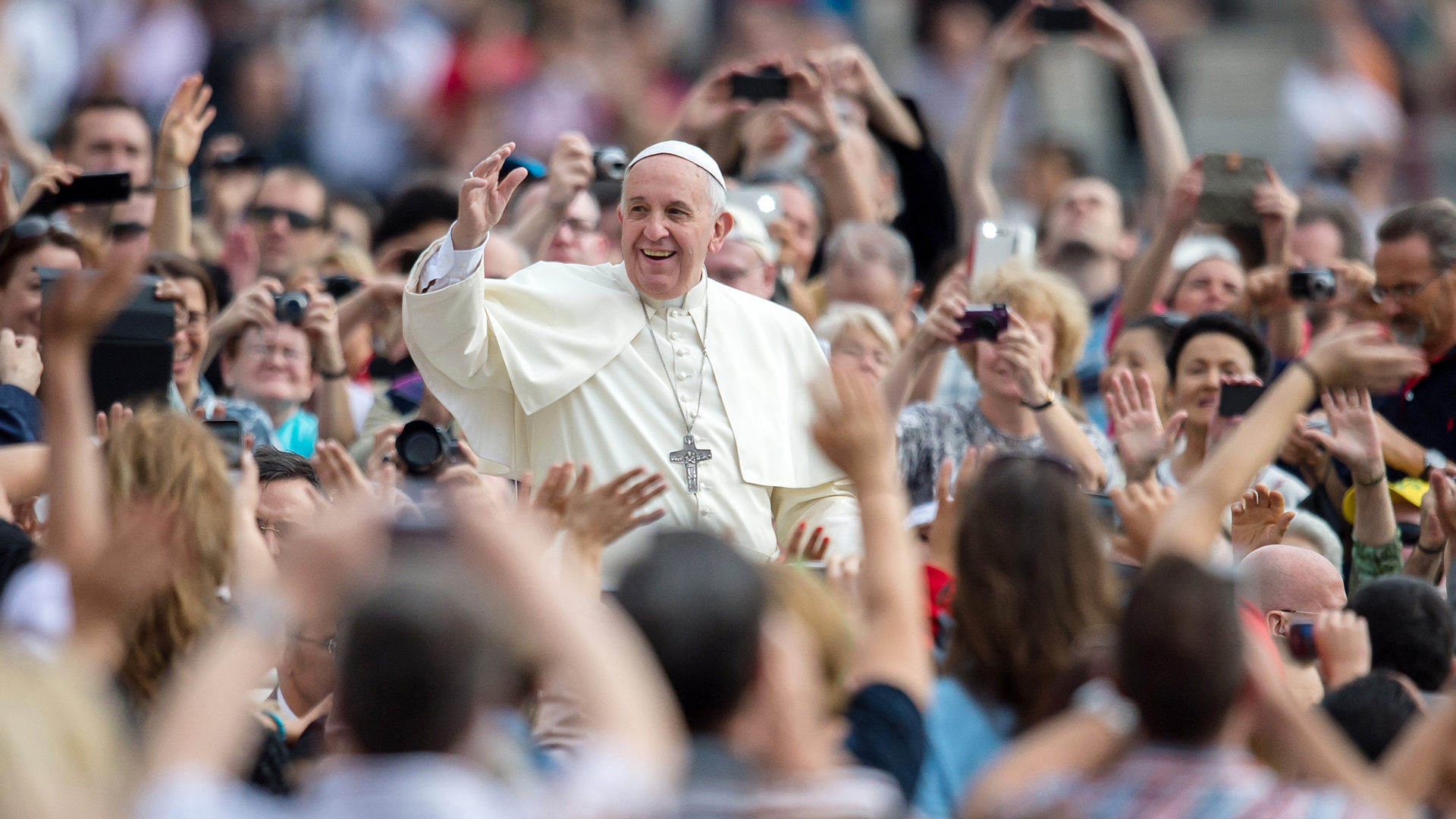 Le pape "inscrit la sainteté dans le quotidien", selon les premiers lecteurs de l'exhortation | ©Flickr/catholicism/CC BY-NC-SA 2.0)