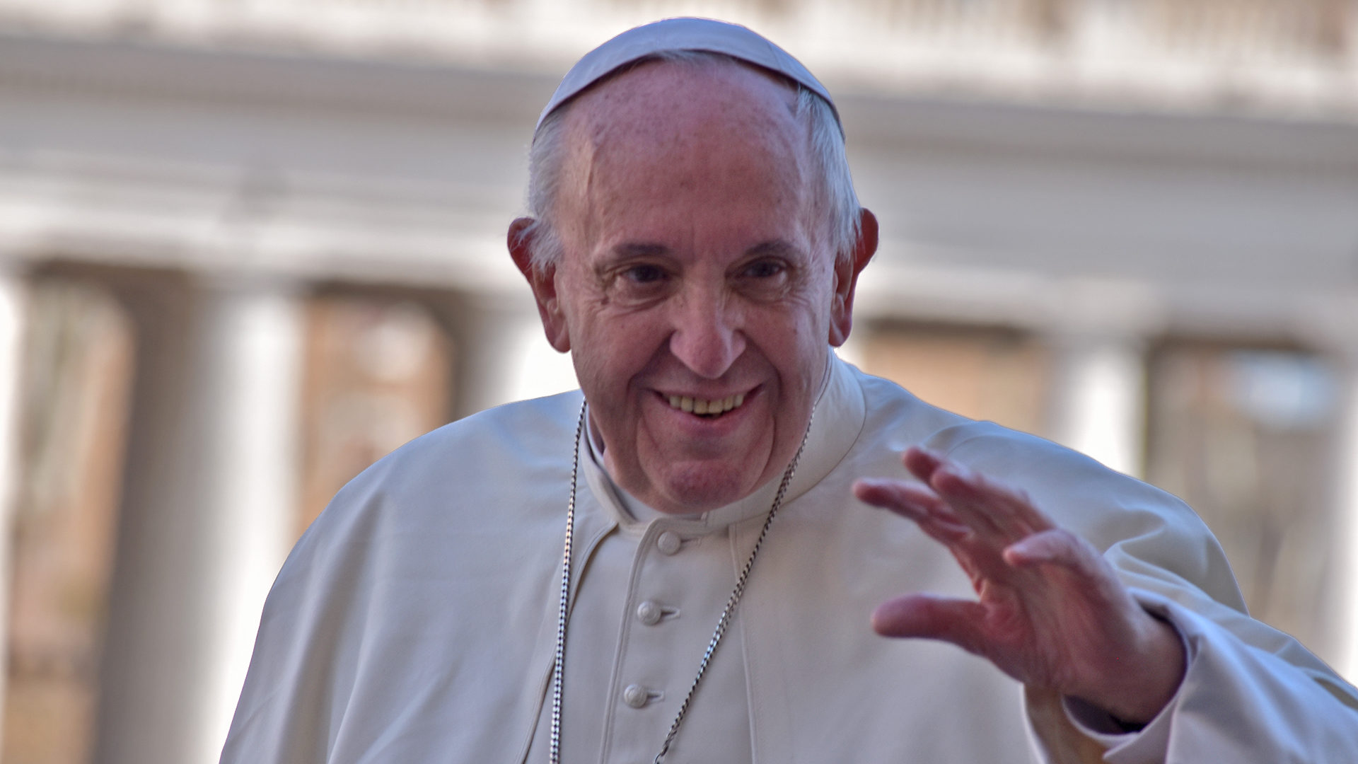 Le pape François, sur la place St-Pierre| © Jacques Berset 