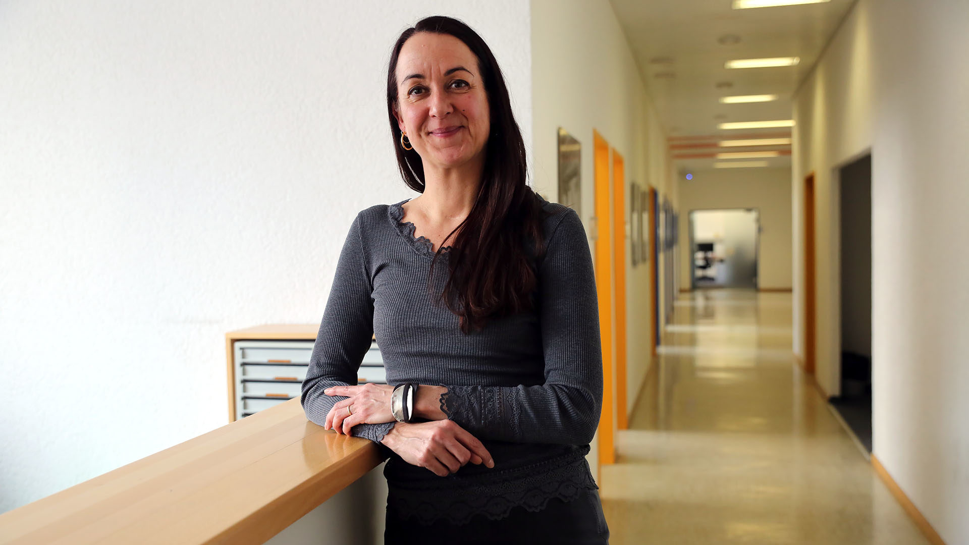 Christine Bourdin, de l'Office de l'asile de l'Etat du Valais. Coordinatrice des bénévoles pour l'accueil des réfugiés. | © B. Hallet