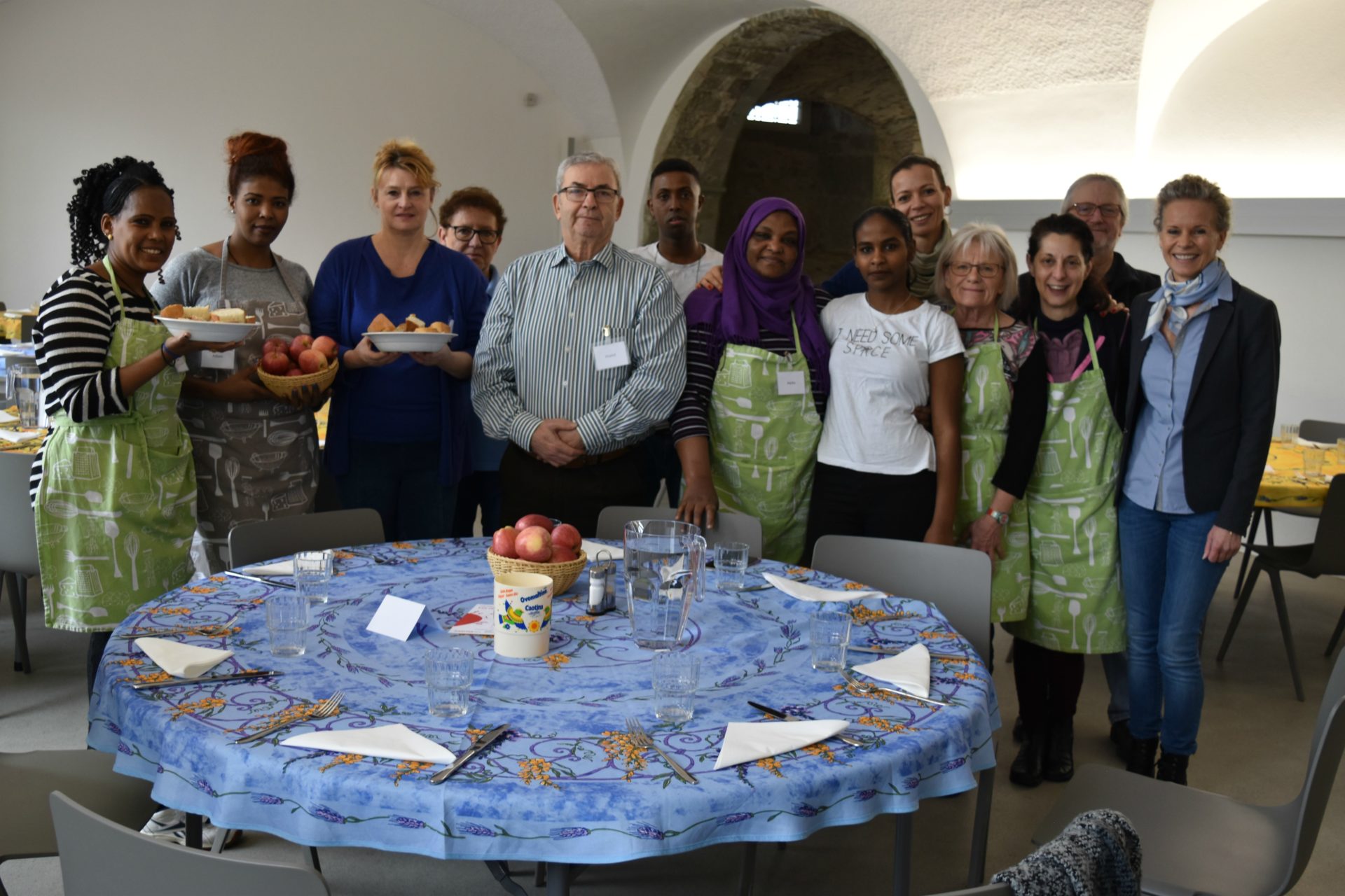 Les repas-partage de Caritas Fribourg au couvent des Cordeliers | © Jacques Berset