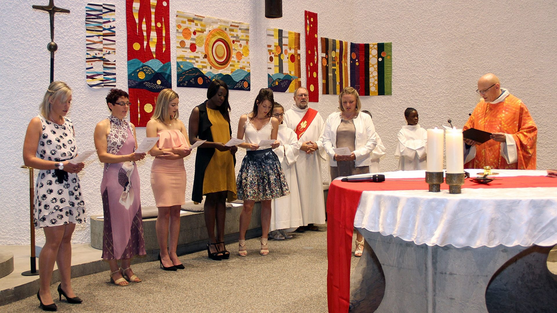 Six jeunes femmes ont reçu la confirmation le 10 juin 2018 à Malleray | © SCJP