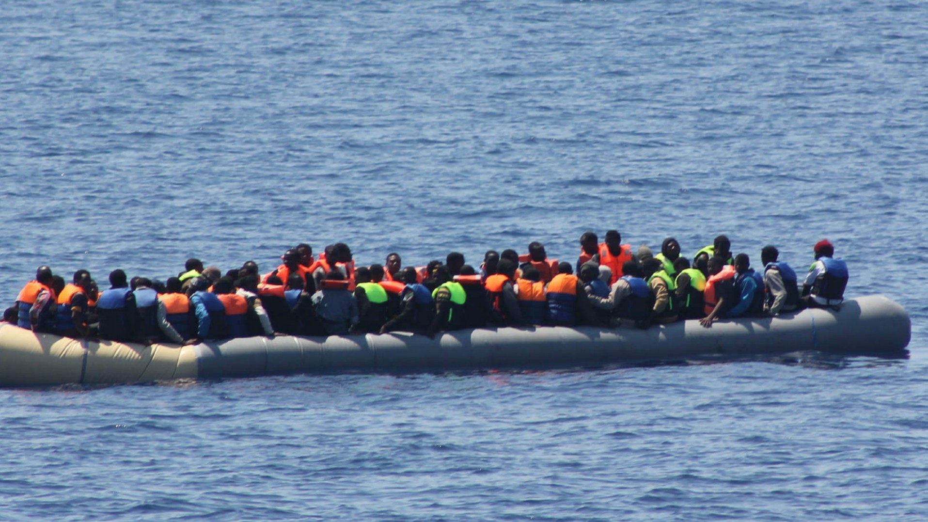 Des migrants traversent souvent la mer au péril de leur vie (Photo: Irish Defense Forces/Flickr/CC BY 2.0)