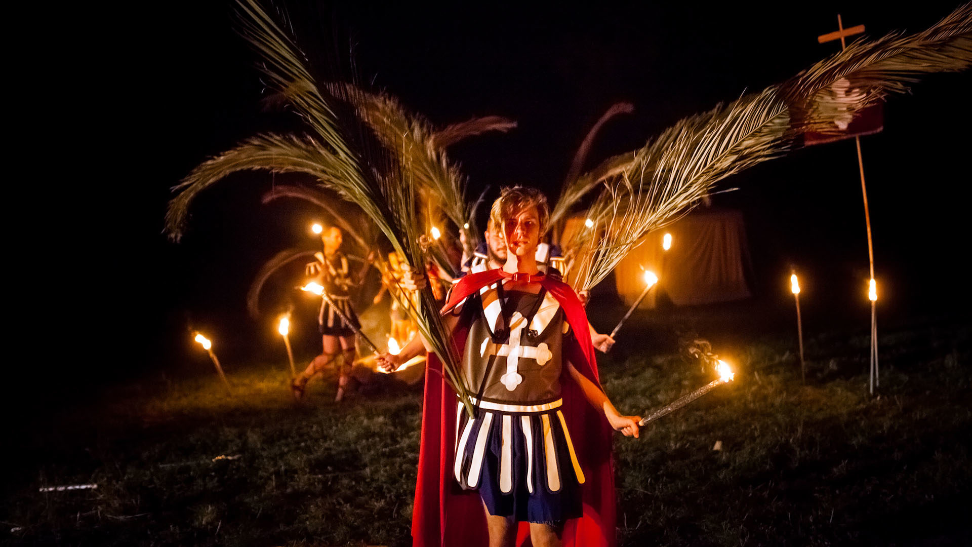 Une troupe de 40 bénévoles retrace le martyr de saint Maurice et de ses hommes à Vérolliez (VS). | © Metanoia Festival.