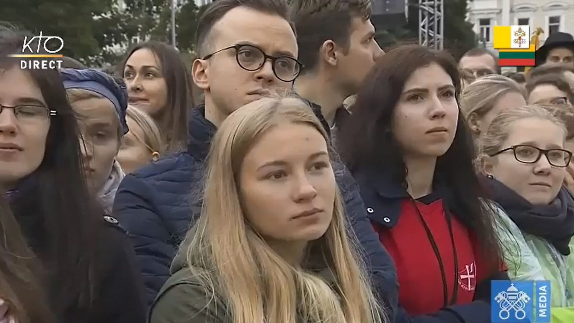 Les jeunes Lituaniens réunis pour écouter le pape François | capture d'écran Vatican Media