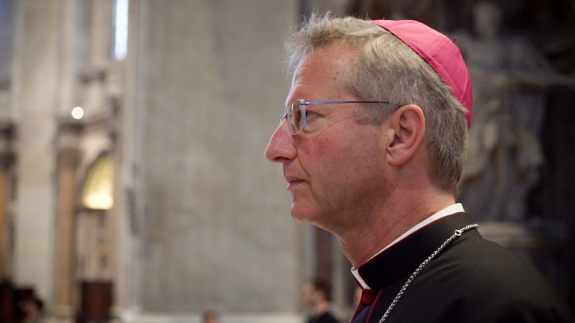 Mgr Alain de Raemy, élu par la Conférences des évêques suisses pour participer au synode des jeunes | © Pierre Pistoletti 