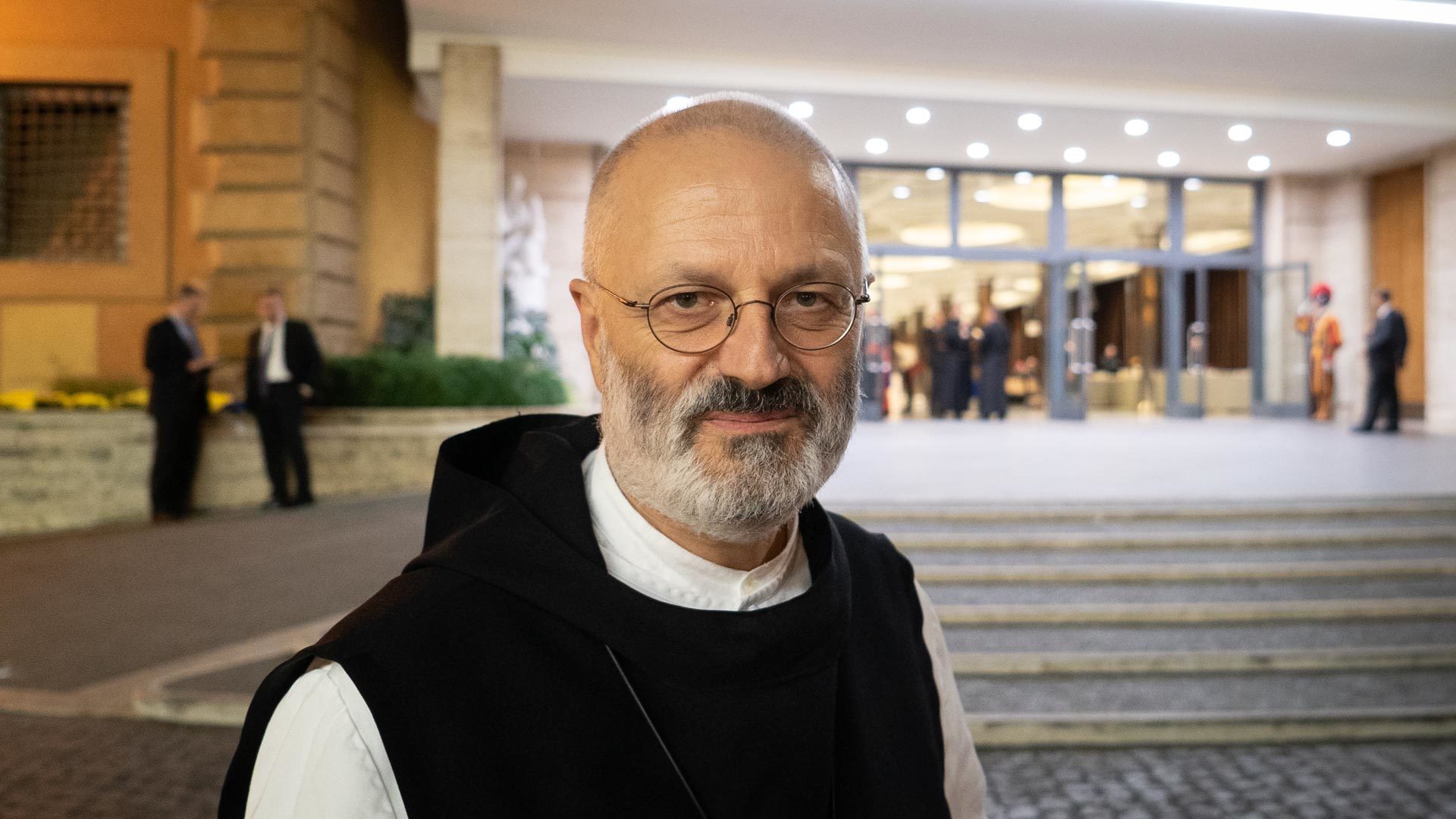 Don Mauro-Giuseppe Lepori participe au synode en tant que membre élu par l’Union des supérieurs généraux | © Pierre Pistoletti