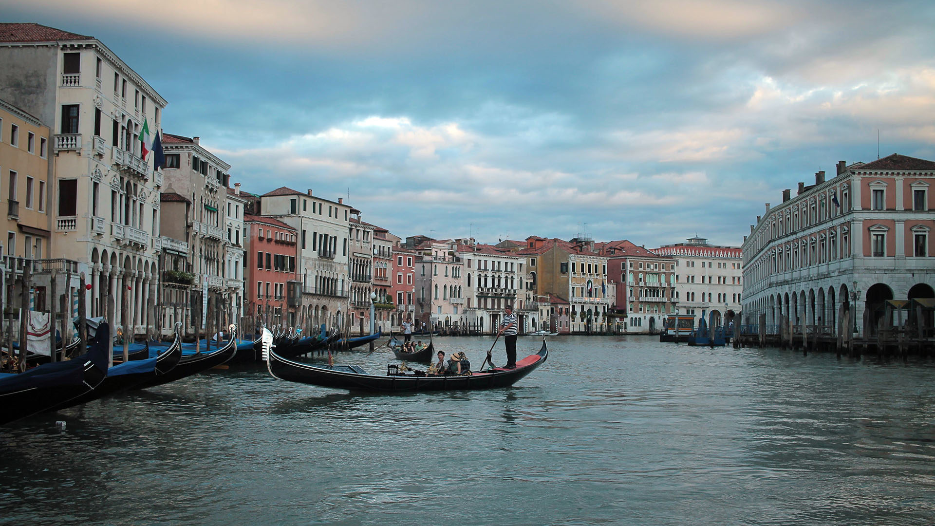 L'étendue devant le Grand canal  | © Flickr/
A. Spadavecchia/CC BY-NC-ND 2.0
