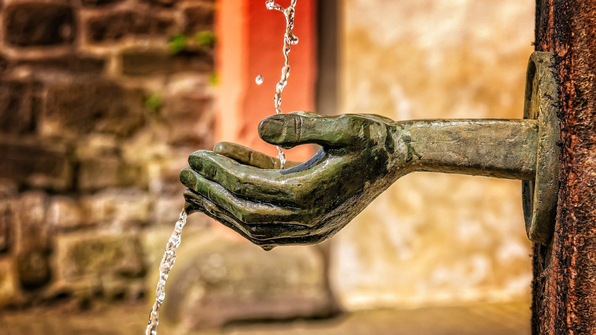 L'eau est, pour le pape François, un bien qui appartient à toute l'humanité (Pixabay.com)