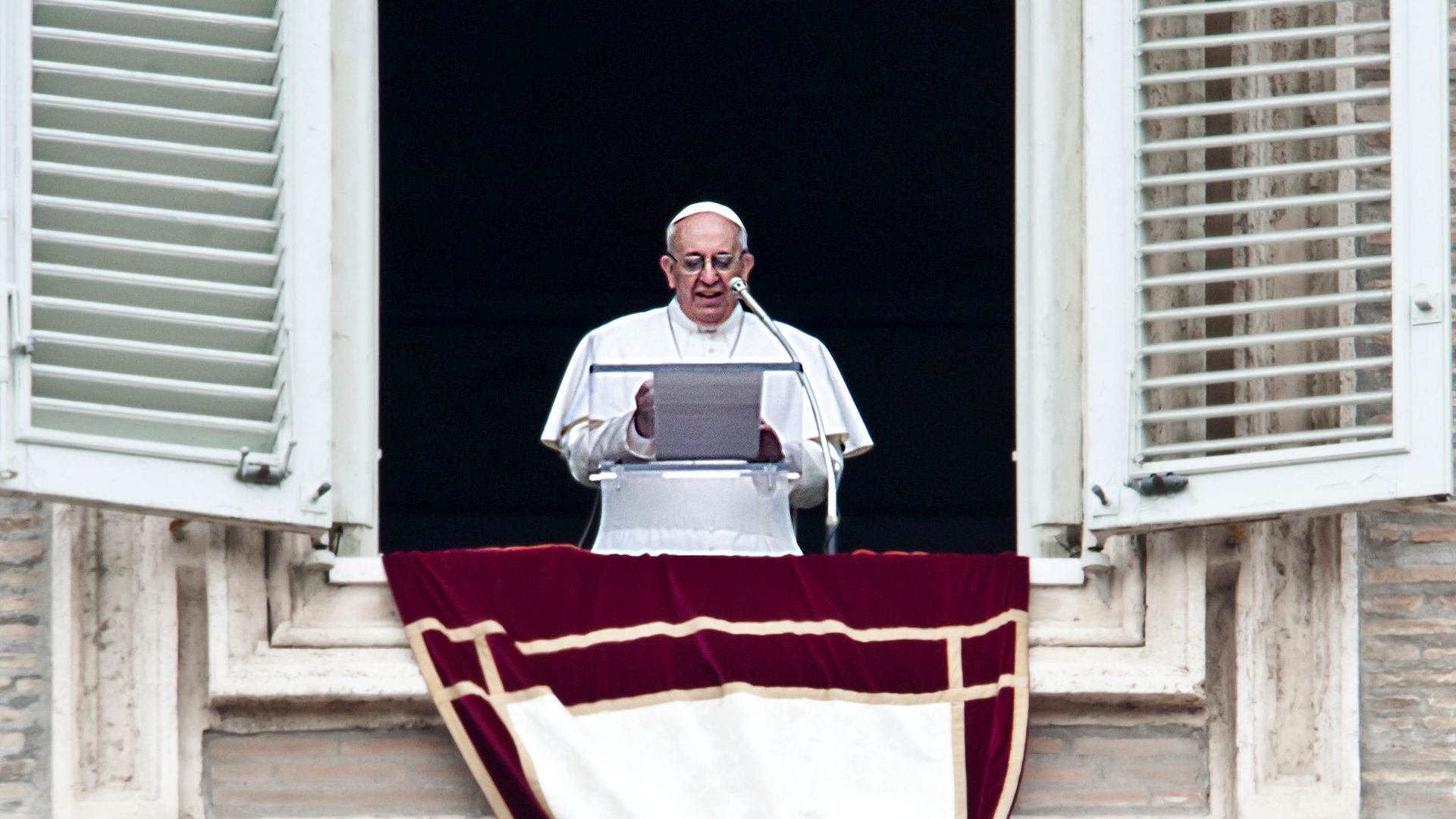 Le pape, lors de la prière de l'angélus | © Flickr/catholicism/CC BY-NC-SA 2.0