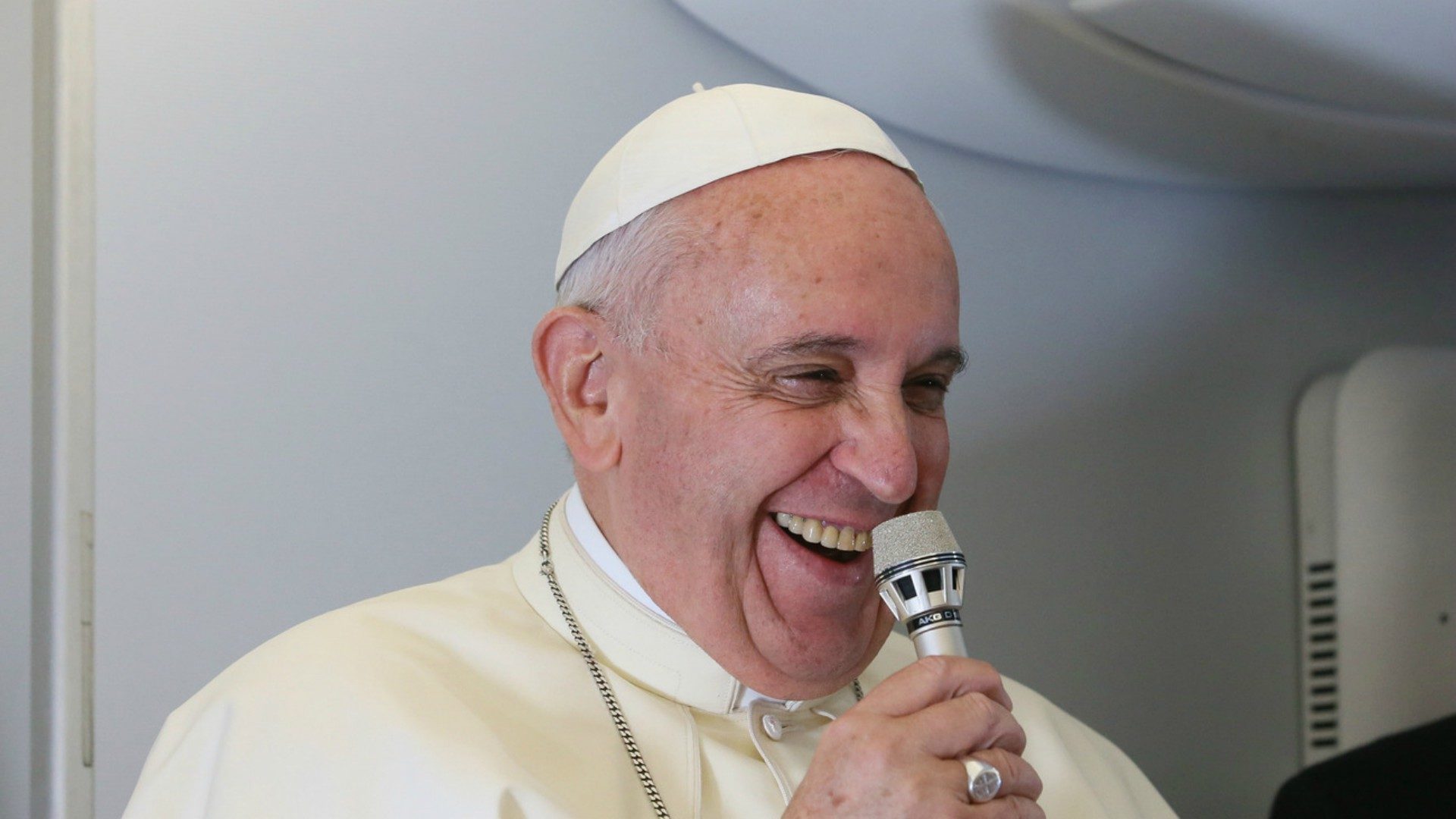 Le pape a répondu dans l'avion aux questions des journalistes | © Grzegorz Galazka/Keystone