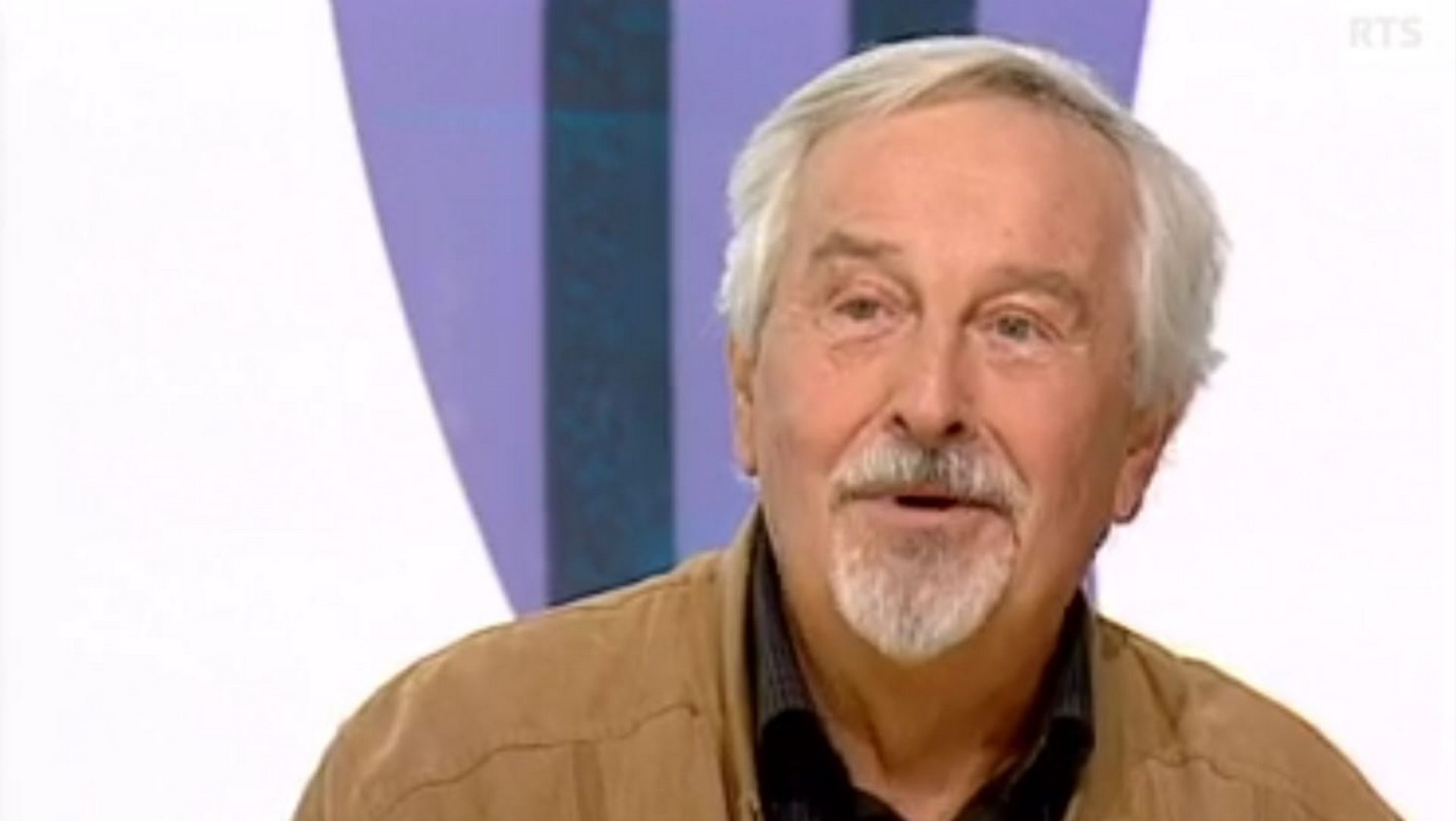 Le journaliste José Ribeaud (1935-2019) a été le premier présentateur du téléjournal romand | capture d'écran RTS 