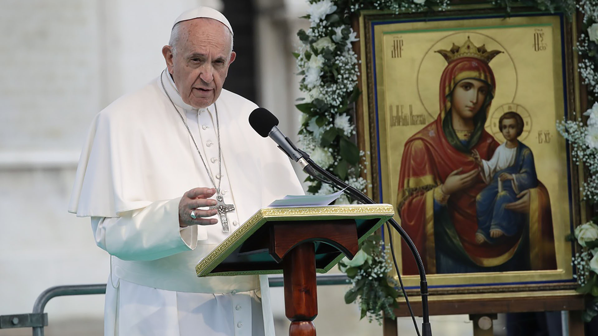 Le pape a exhorté la Bulgarie à ne pas fermer ne pas fermer “les yeux, le cœur et la main (…) à celui qui frappe à vos portes“. | © Keystone