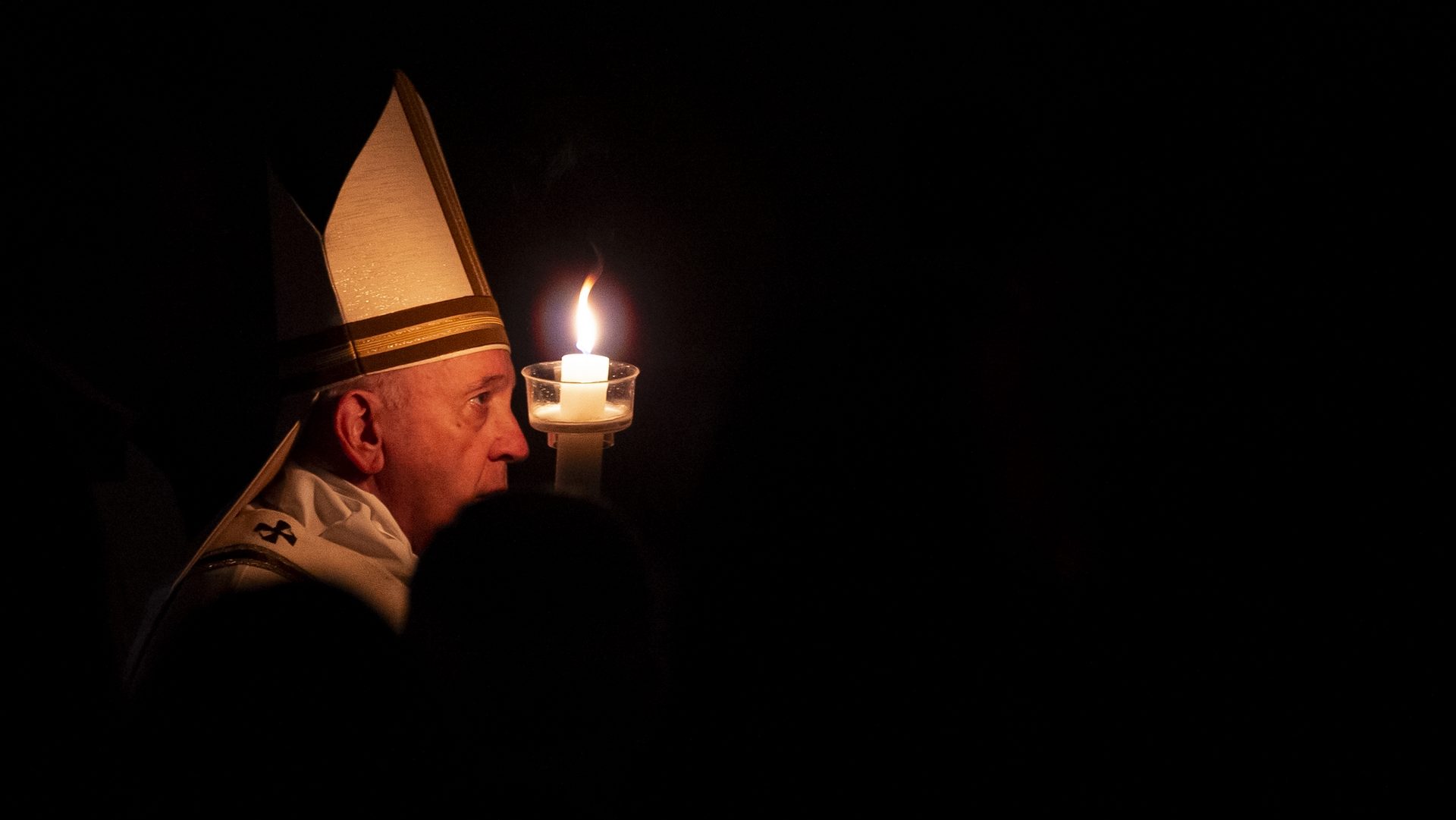 Le pape François lors de la vigile pascale en 2019 | © Antoine Mekary I.Media