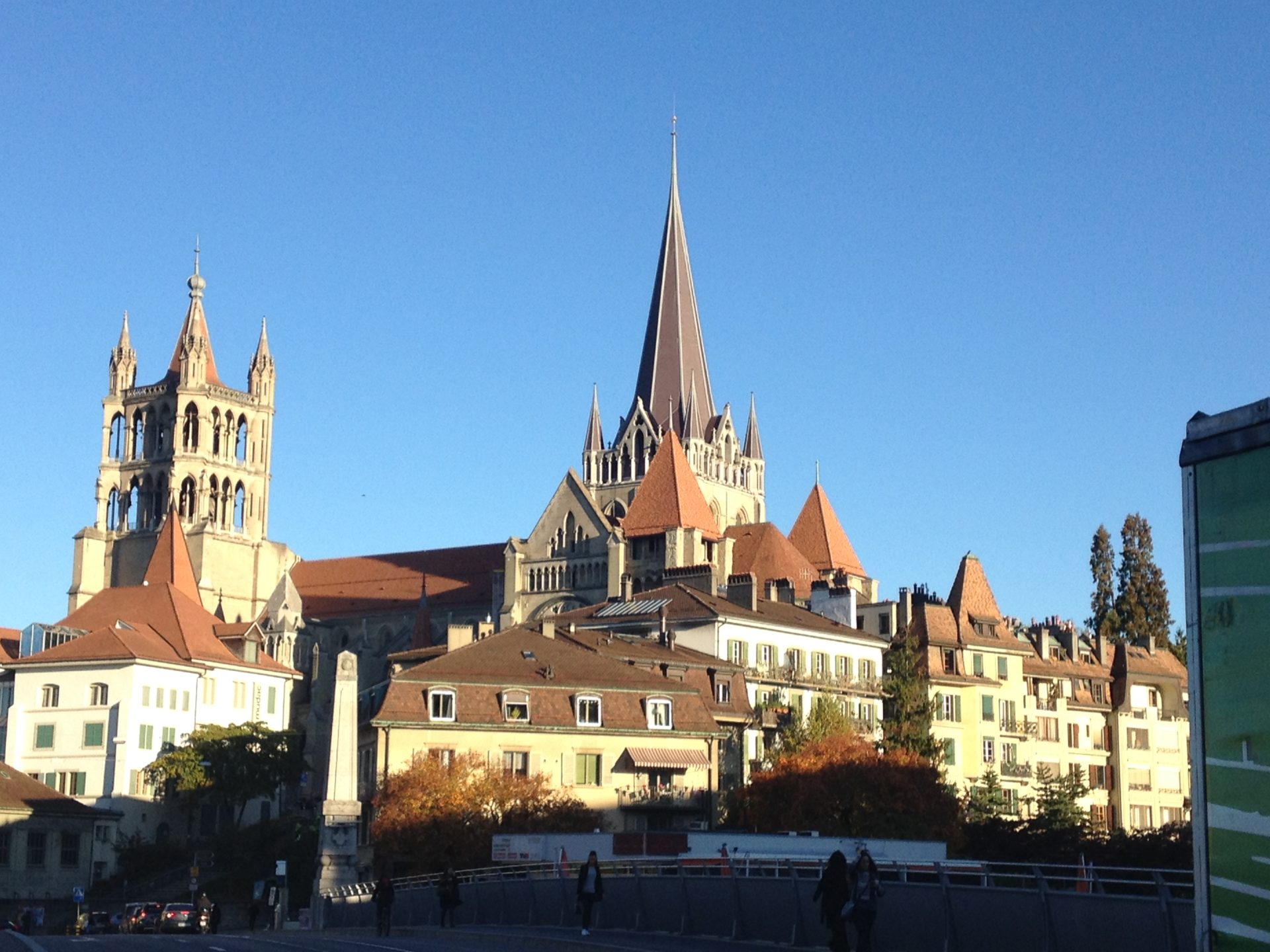 La Cathédrale de Lausanne, vue du Pont Bessières | © Bernard Litzler