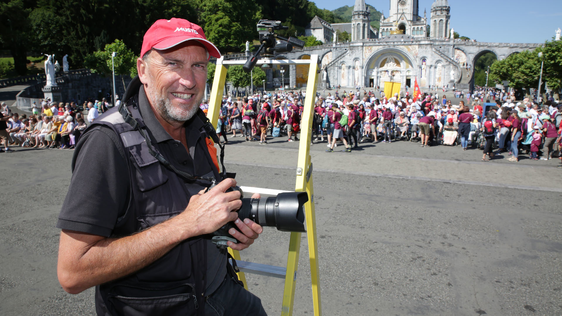 Olivier Vaudoit est photographe sur le sanctuaire de Lourdes depuis 1986. | © B. Hallet