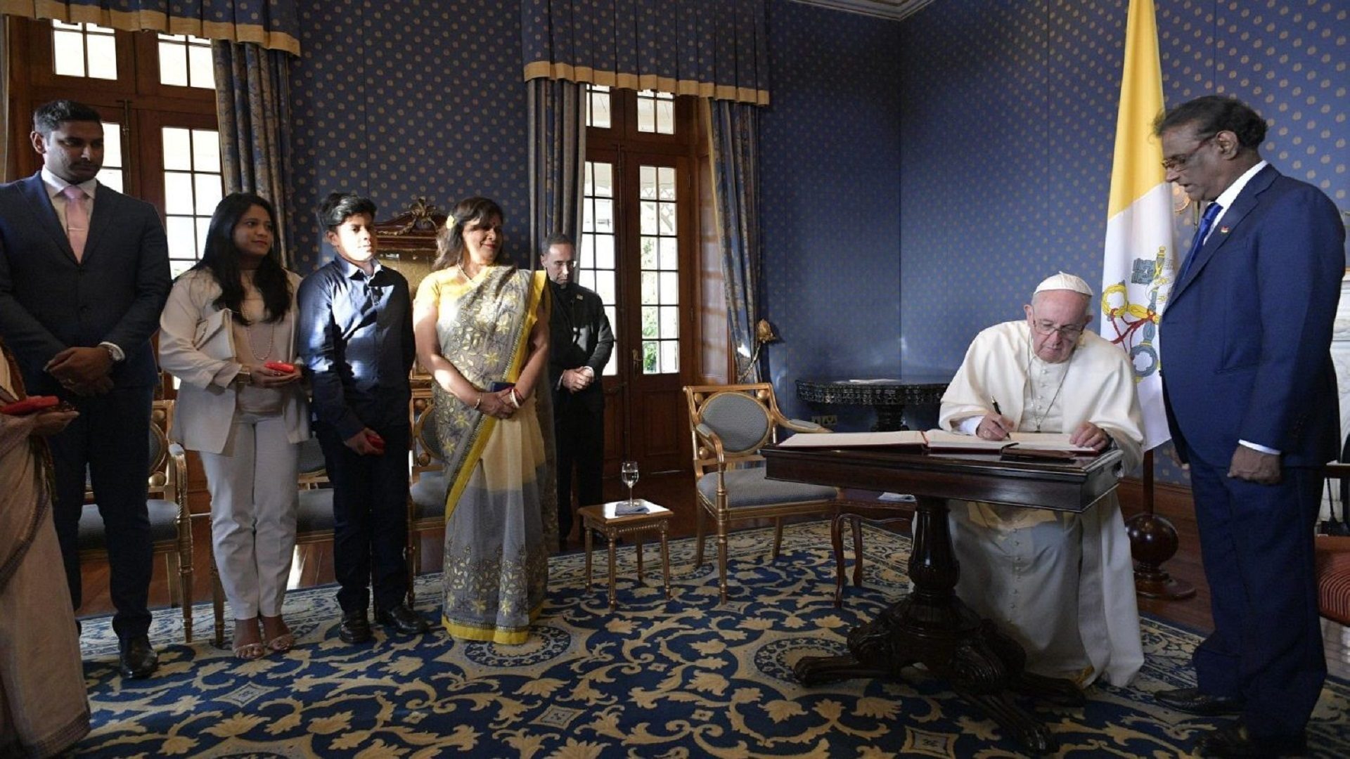 Le pape François a été reçu à Port-Louis par le président par intérim de la Republique de Maurice, le 9 septembre 2019 | © Vatican Media