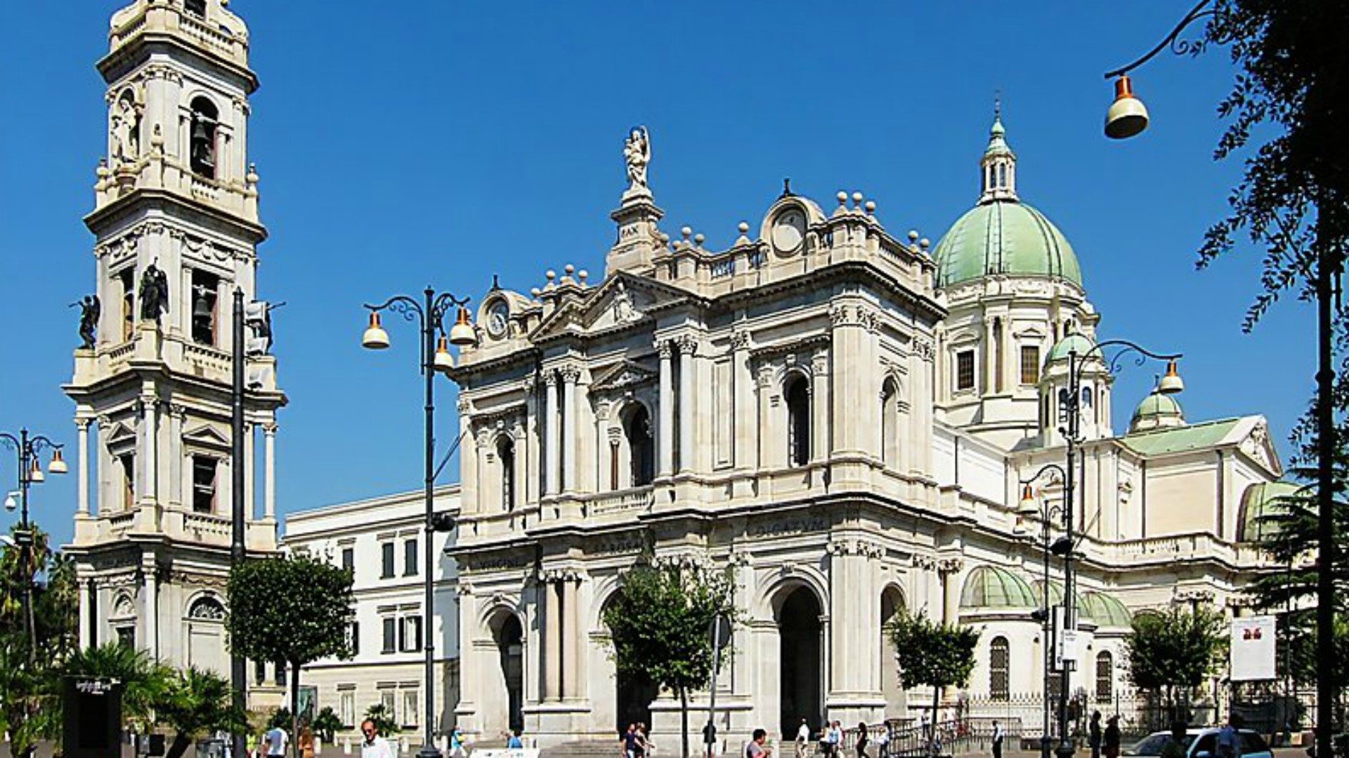 Cathédrale et sanctuaire marial de Pompéi | wikipedia
