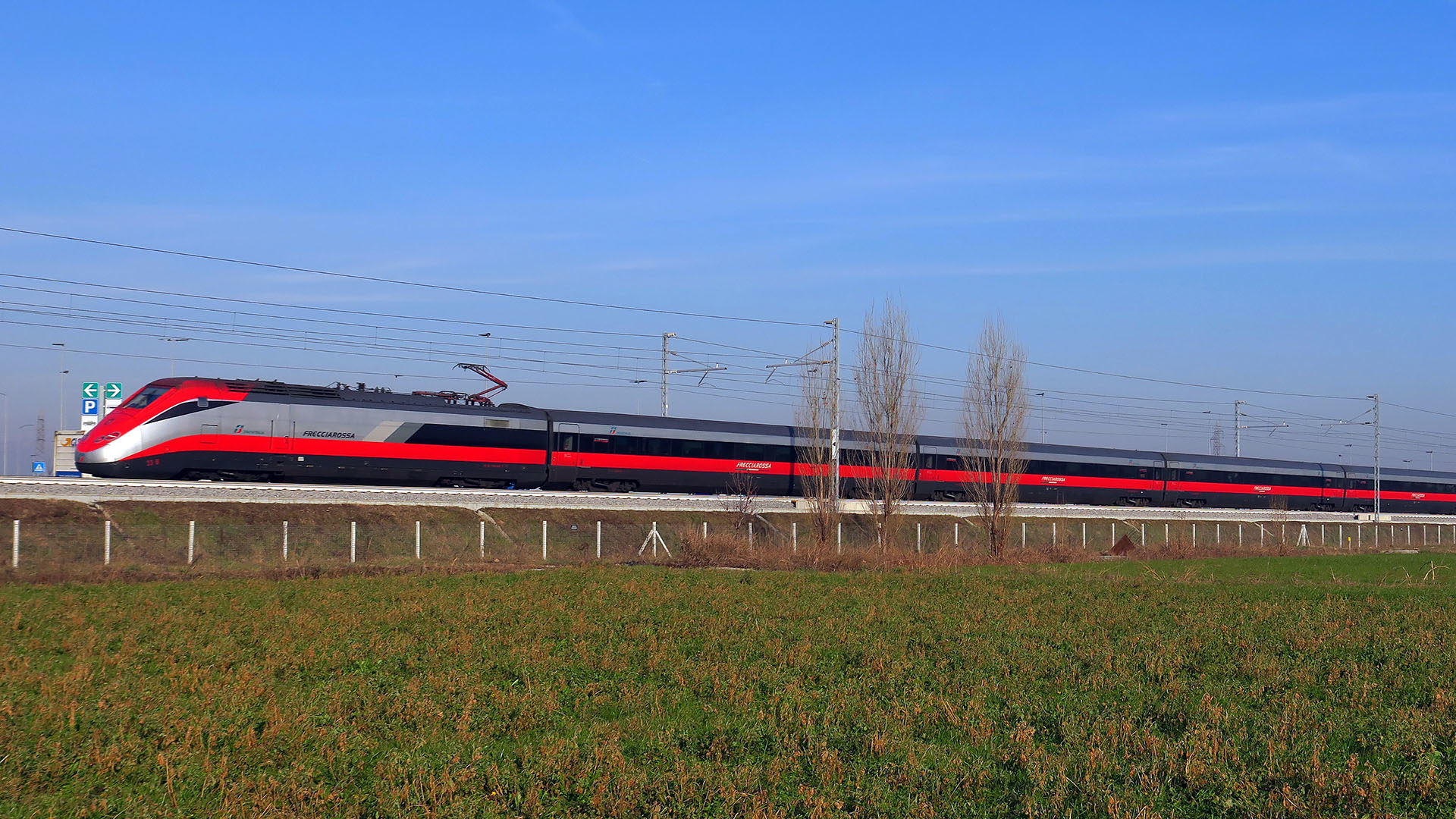 Le train à grande vitesse italien, “Fressiarossa“ relie la Suisse à Rome en 6 heures. | © Flickr/Serge Passera/CC BY-ND 2.0