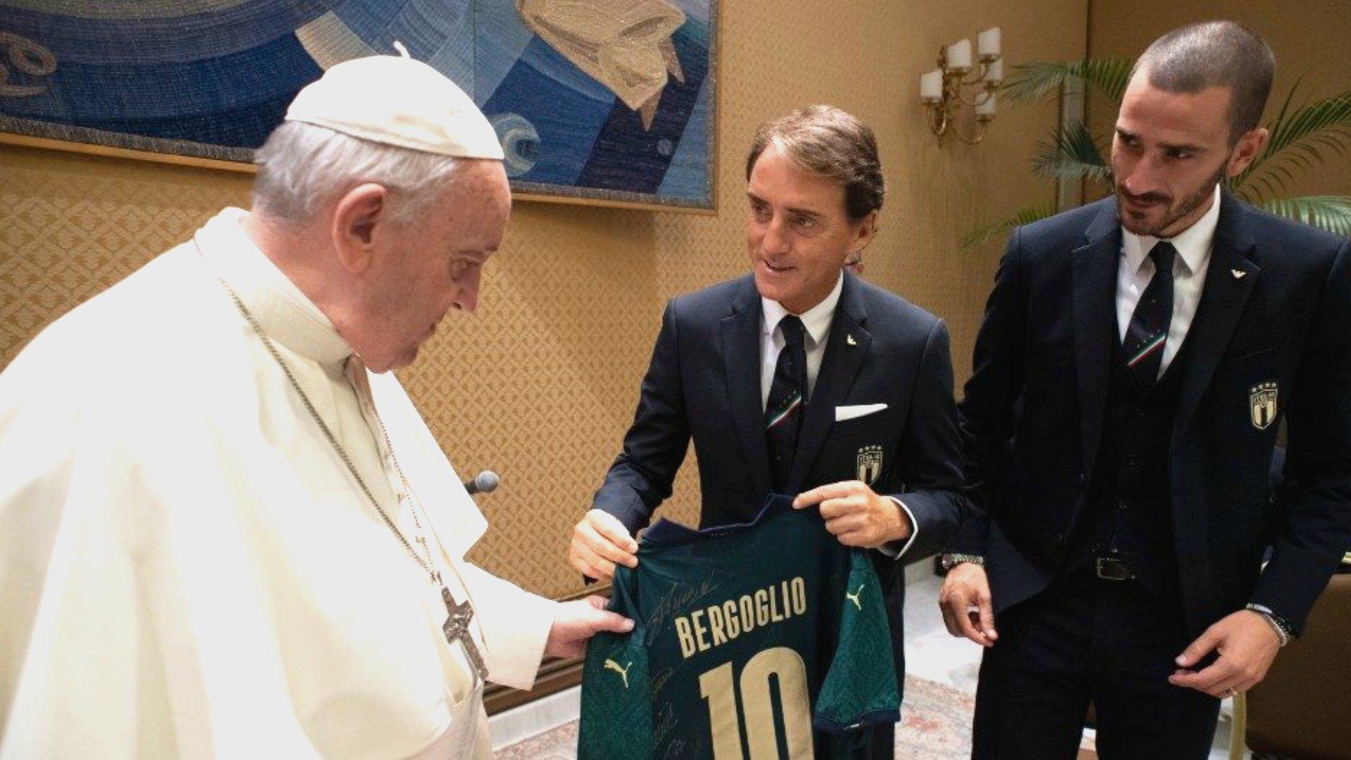 Les joueurs de l'équipe italienne de foot reçus par le pape François le 13 octobre 2019 © Vatican Media 