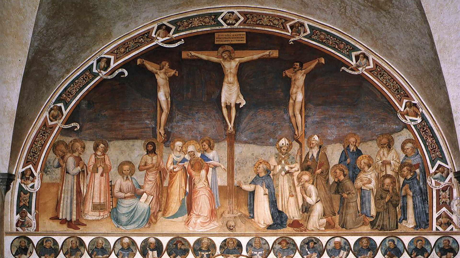 en regardant le Christ, le bon larron accepte de se laisser transformer en roi. "La crucifixion et les saints", par Fra Angelico, 1441  | Domaine Public