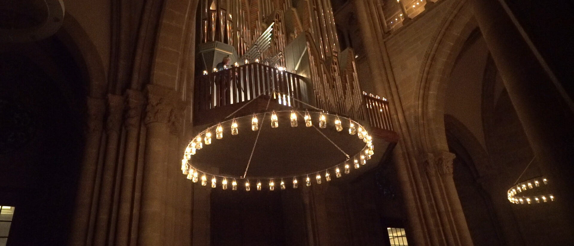 Pour le Grand Concert, la cathédrale St-Pierre s'est parée de mille feux | © Raphaël Zbinden