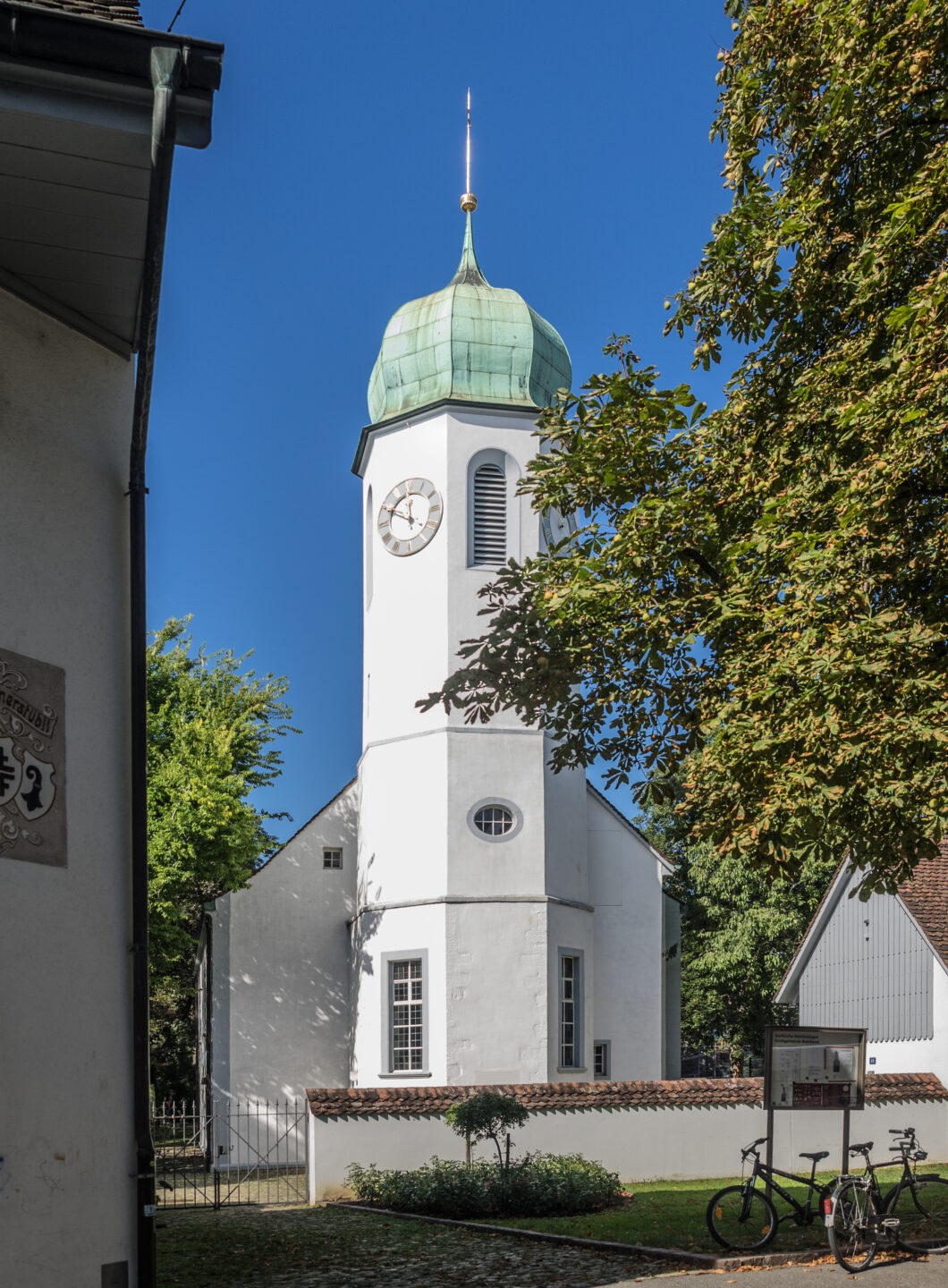 L'église protestante de Kleinhüningen, au nord de Bâle | © Dr. Nachtigaller/Wikimedia/CC BY-SA 4.0