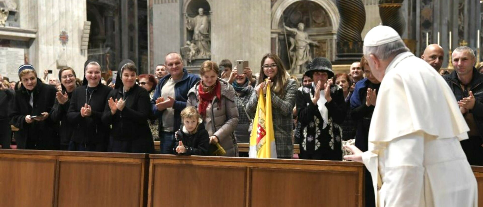 Le pape François a reçu en audience le 11 décembre 2019 des pèlerins ruthènes de l'éparchie ukrainienne de Moukatchève | © Vatican Media 