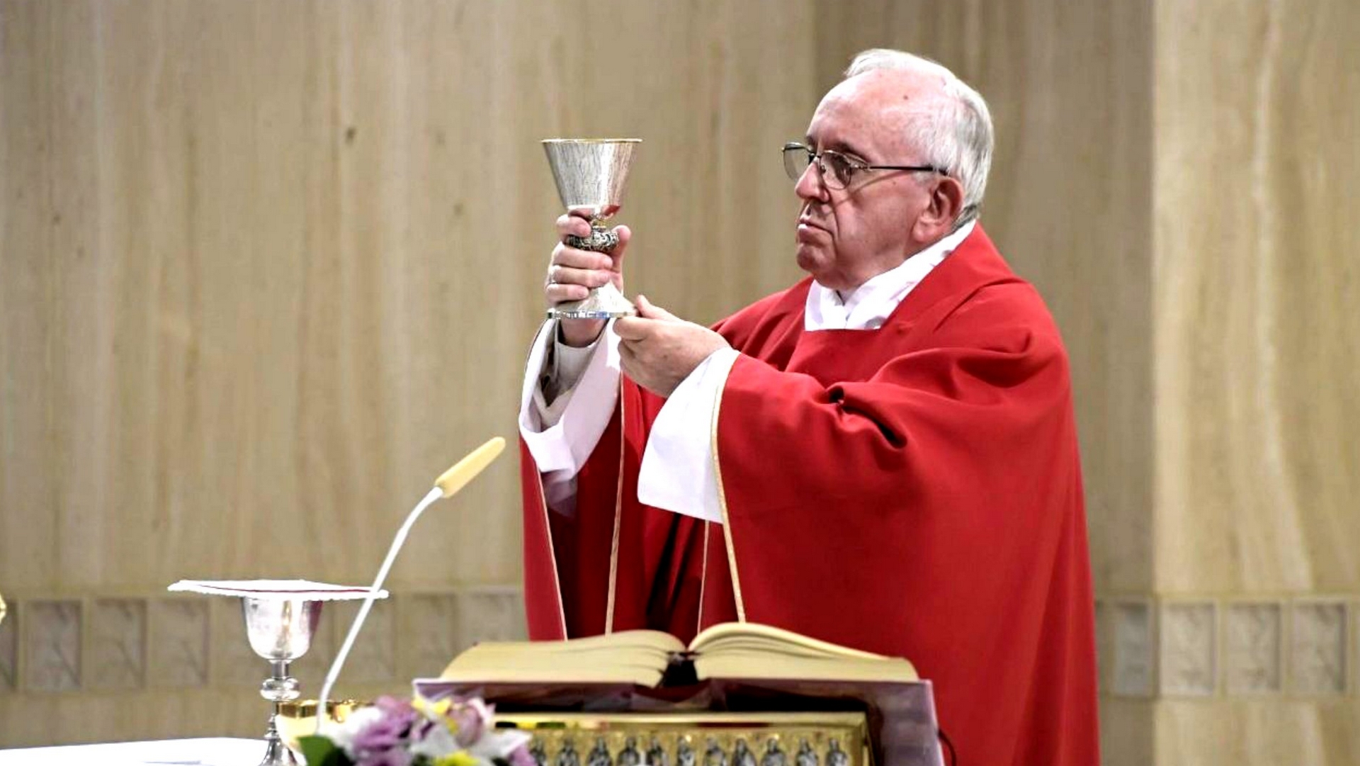 Le pape François célébre la messe à Ste-Marthe | capture d'écran Vatican Media
