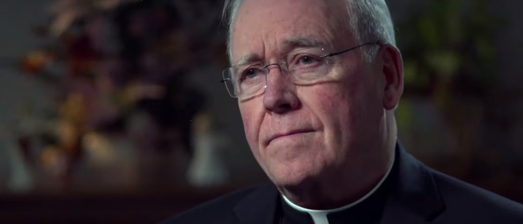 Mgr Richard Malone est le troisième évêque américain à démissionner dans le cadre des scandales d'abus sexuels (capture d'écran YouTube)