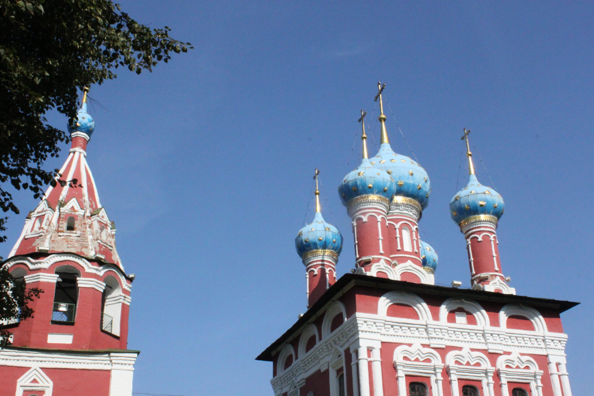 Eglise du Prince Dimitri sur le Saint Versé d'Ouglitch, le long de la Volga, en Russie © Bernard Litzler