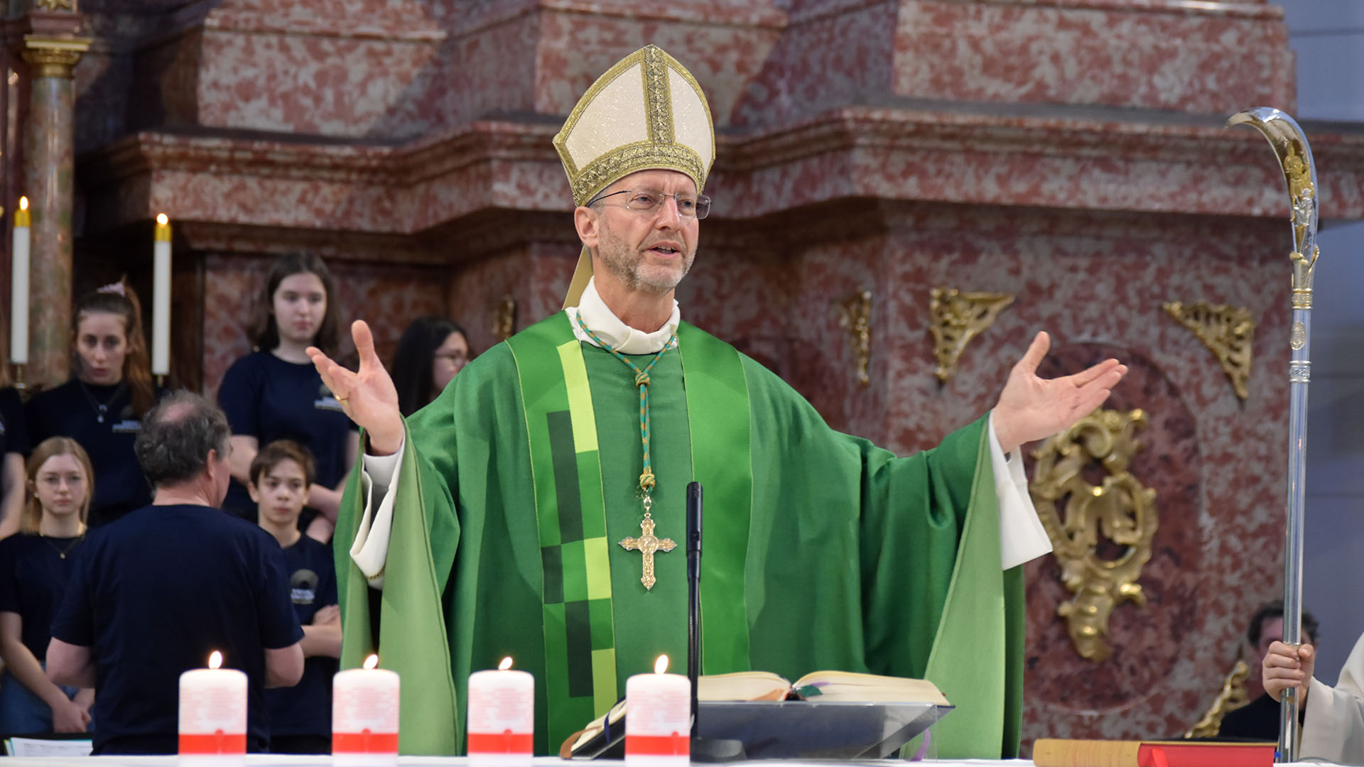 Mgr Alain de Raemy, évêque auxiliaire de LGF, a présidé à Lucerne le 19 janvier 2020 la messe pour les chrétiens persécutés en raison de leur foi. | © Jacques Berset