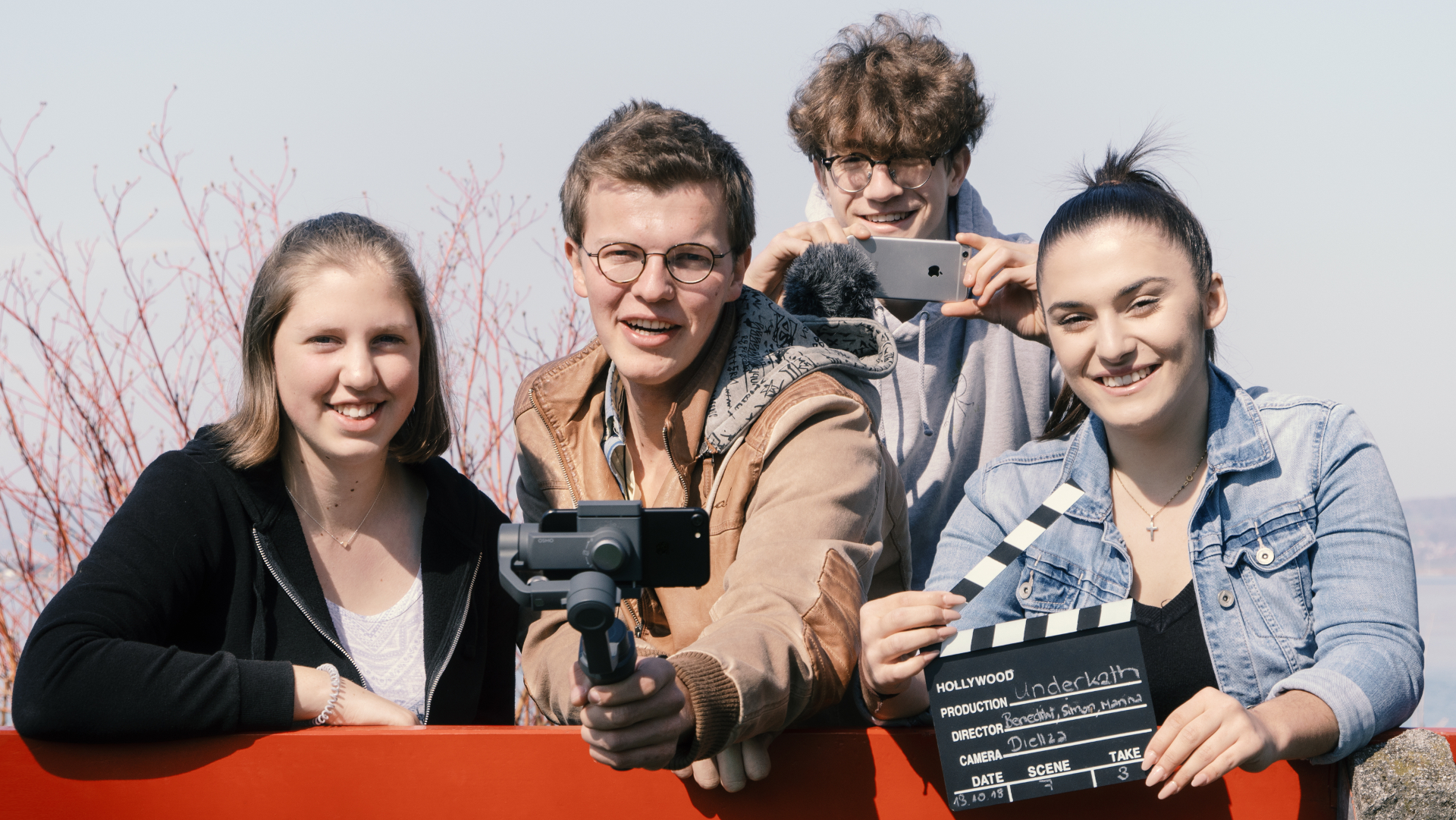 "Underkath" engage de jeunes suisses à présenter leurs expériences de vie en vidéo (dr.)